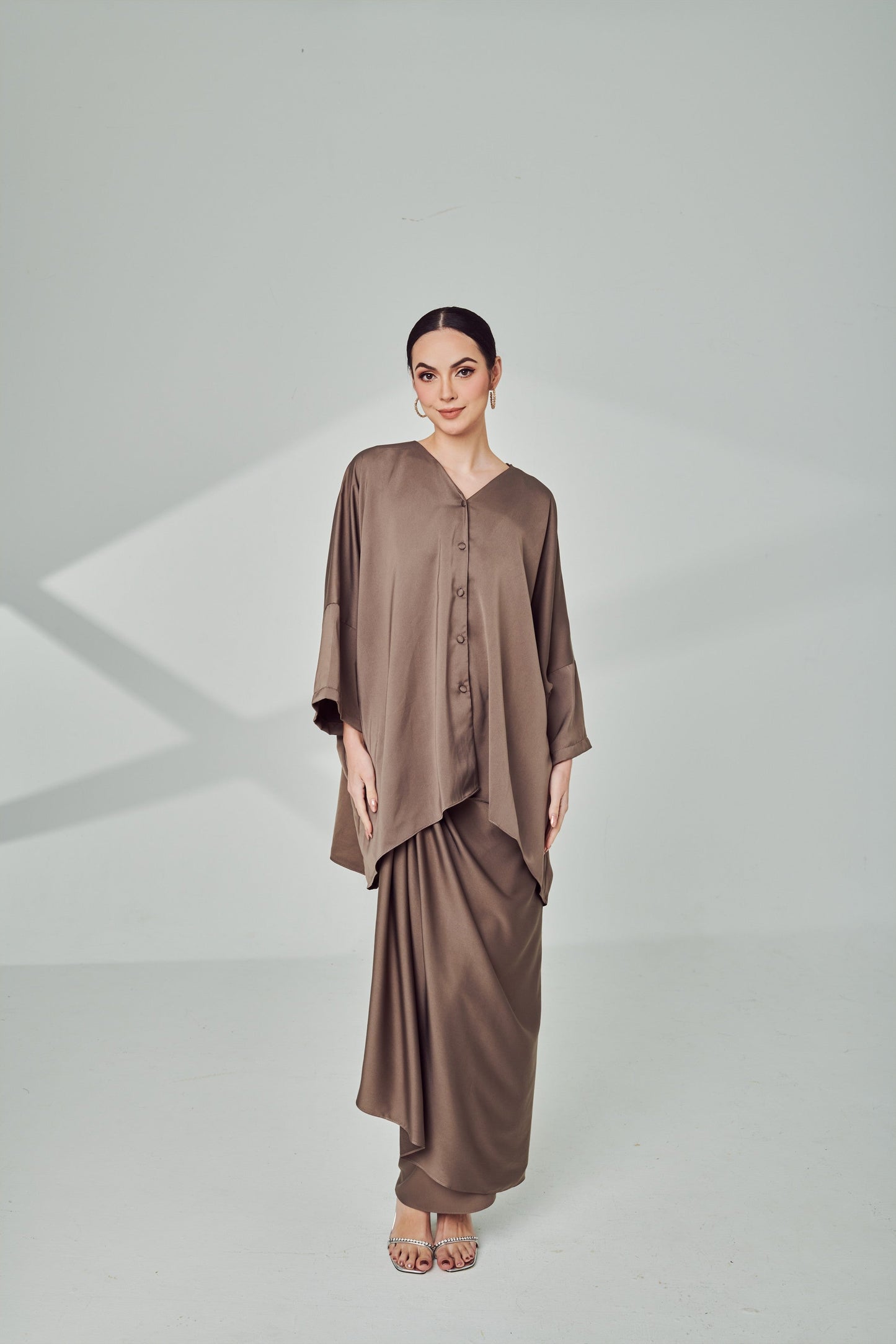 Vienna Satin Set (As-Is)