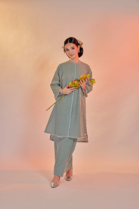 Daun-Airis Cotton Striped Kebarung with Lace Trim Set