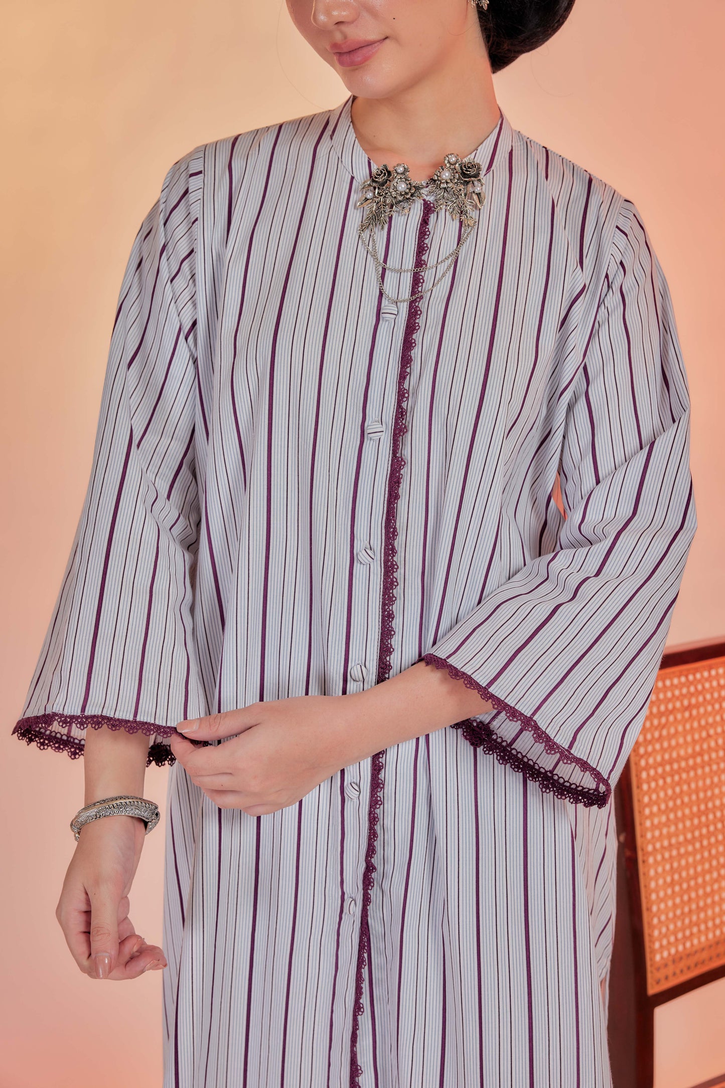 Ijas-Airis Cotton Striped Kebarung with Lace Trim Set