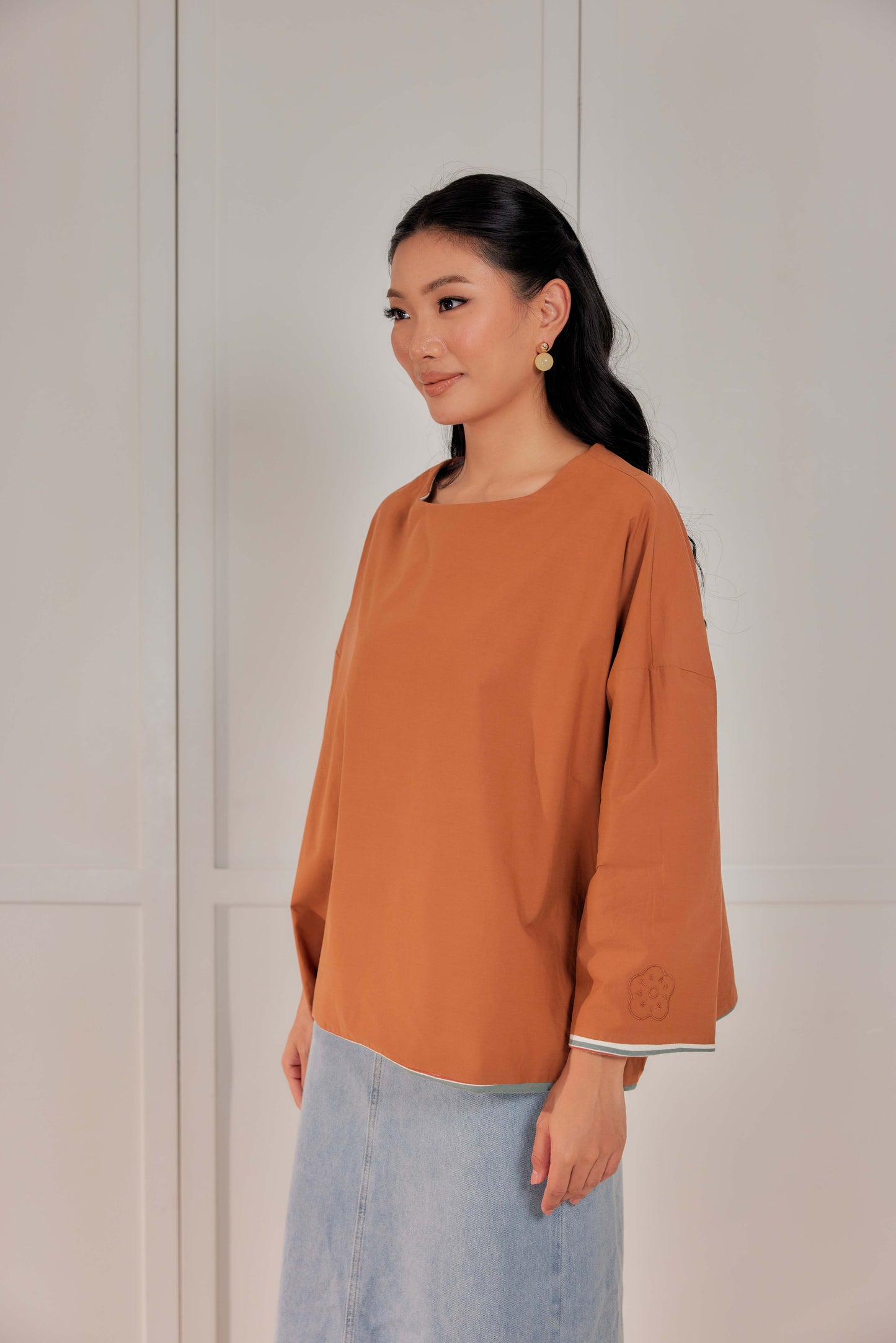 Striped Embroidered Cotton Relaxed Reversible Tee