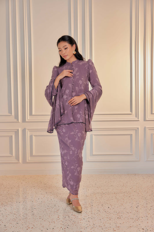 Indah Pelangi Kebarung in Kue Kochi – The Beaded Edition, Fully Lined