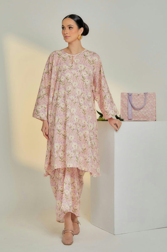 Amaya Cotton Kurung in Poppy Pink (To be shipped by 20th February onwards) Caftanist
