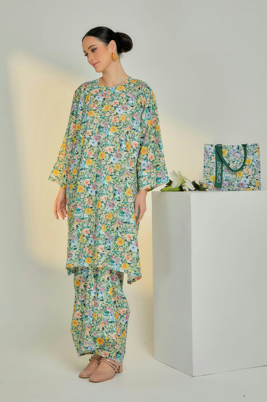 Amaya Cotton Kurung in Wildflower (To be shipped by 20th February onwards) Caftanist