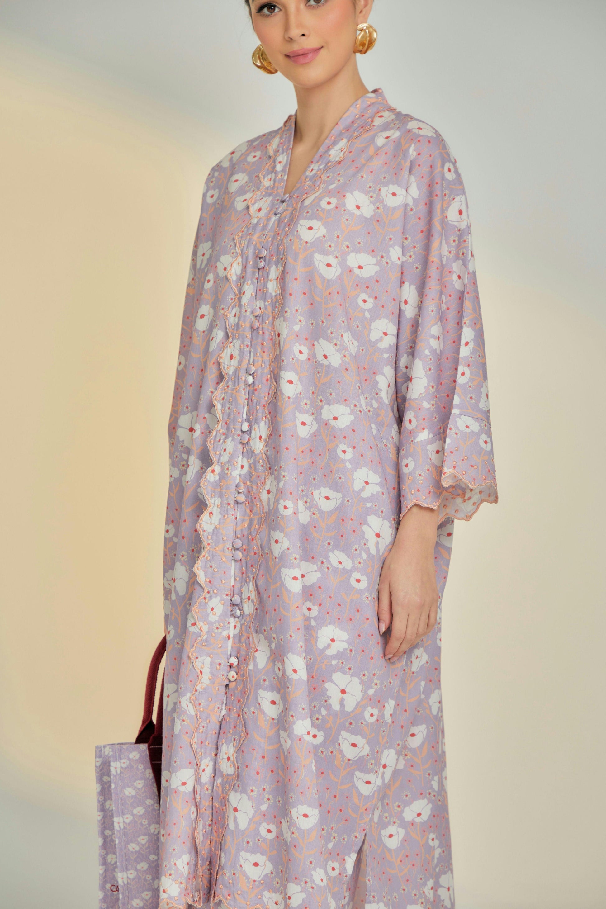 Indah Embroidery Kebaya Labuh in Poppy Lilac (To be shipped by 20th February onwards) - Caftanist