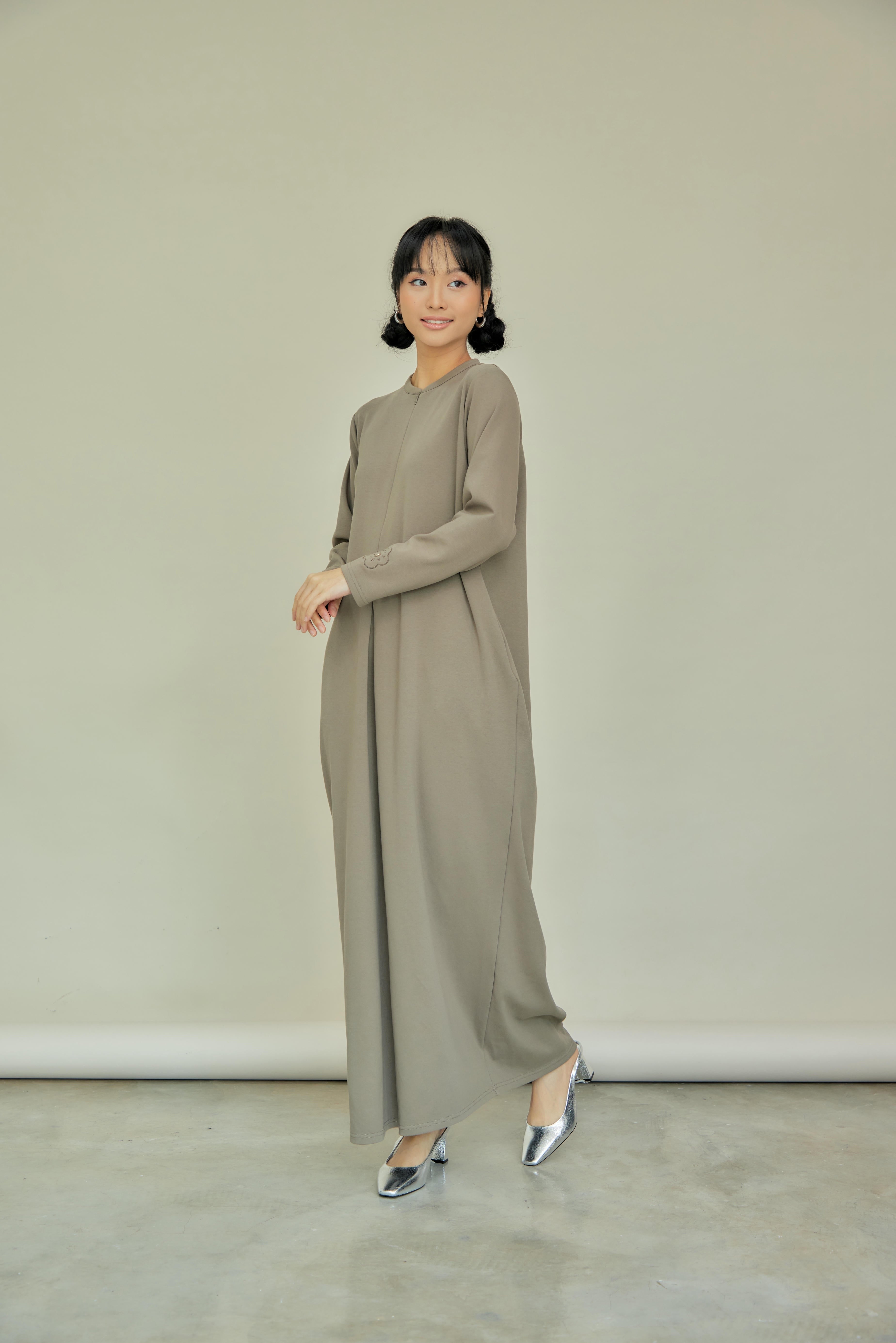 Smooth Stretch Cotton Dress Tee with Front Zip & Side Pockets