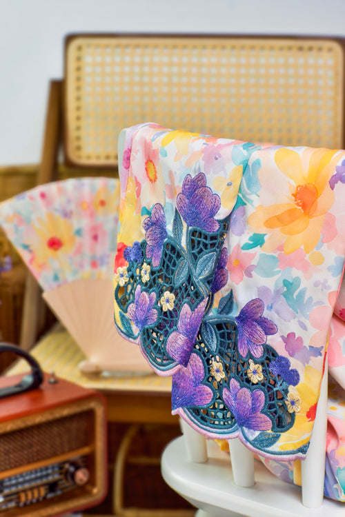 02 - Kembang Ratna - Kebarung Sulam Goyang Set With Matching Selendang