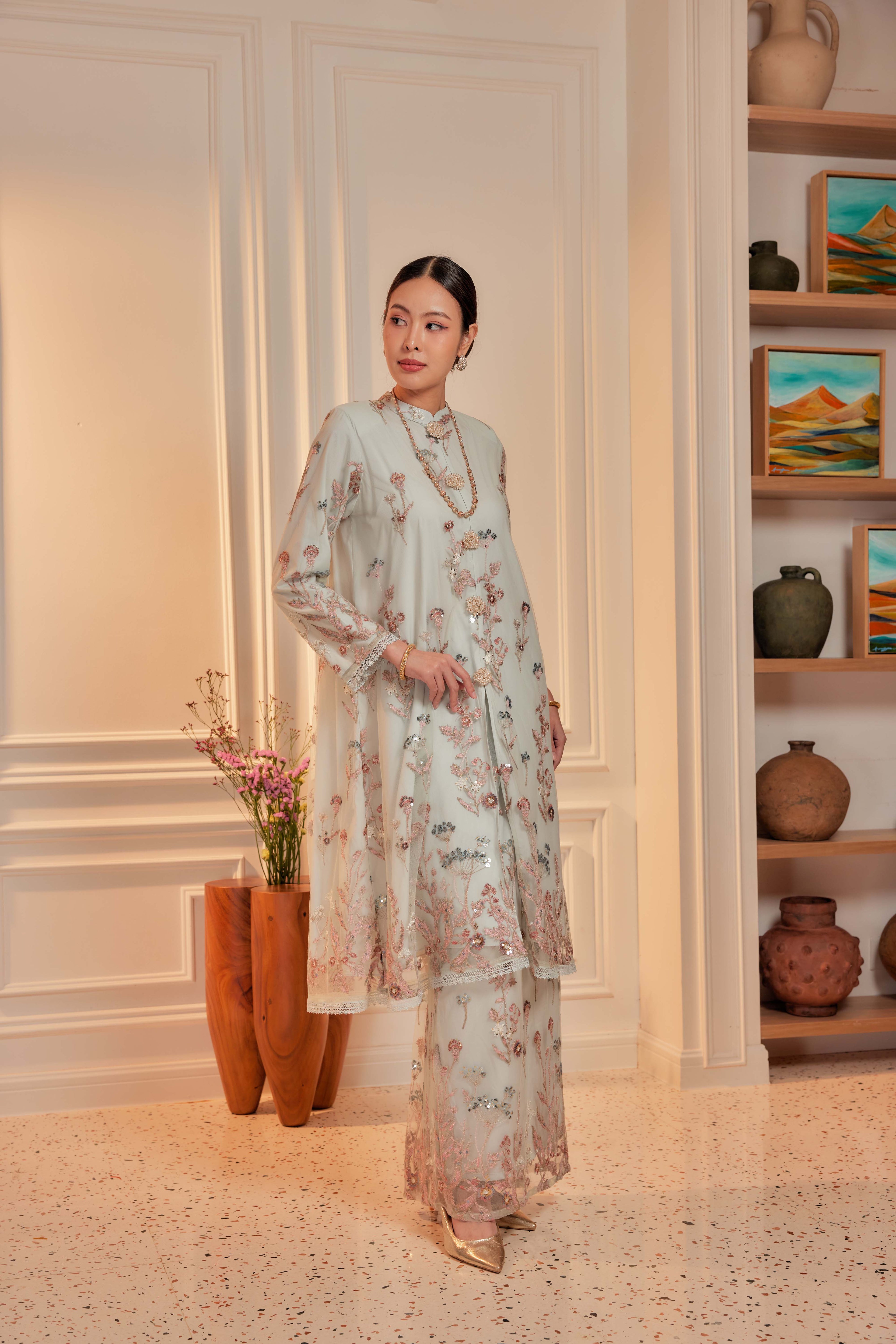 Serene Teal - Dian Embellished Kebarung with Embroidery Lace Trim (Full Lining)