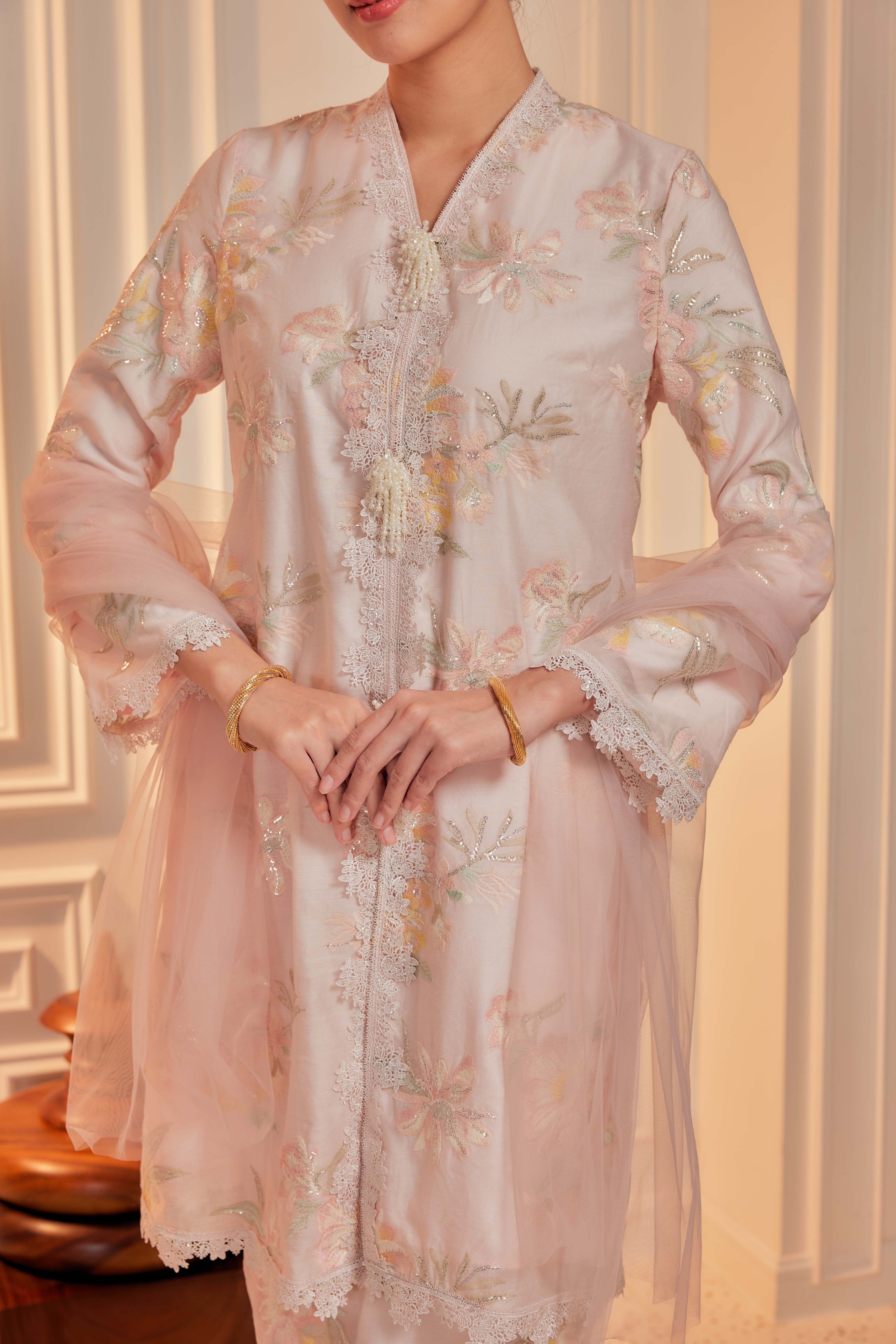 Ballerina Pink - Embun Sulam Kurung with 3-Piece Pearled Brooch Set (Fully Lined)