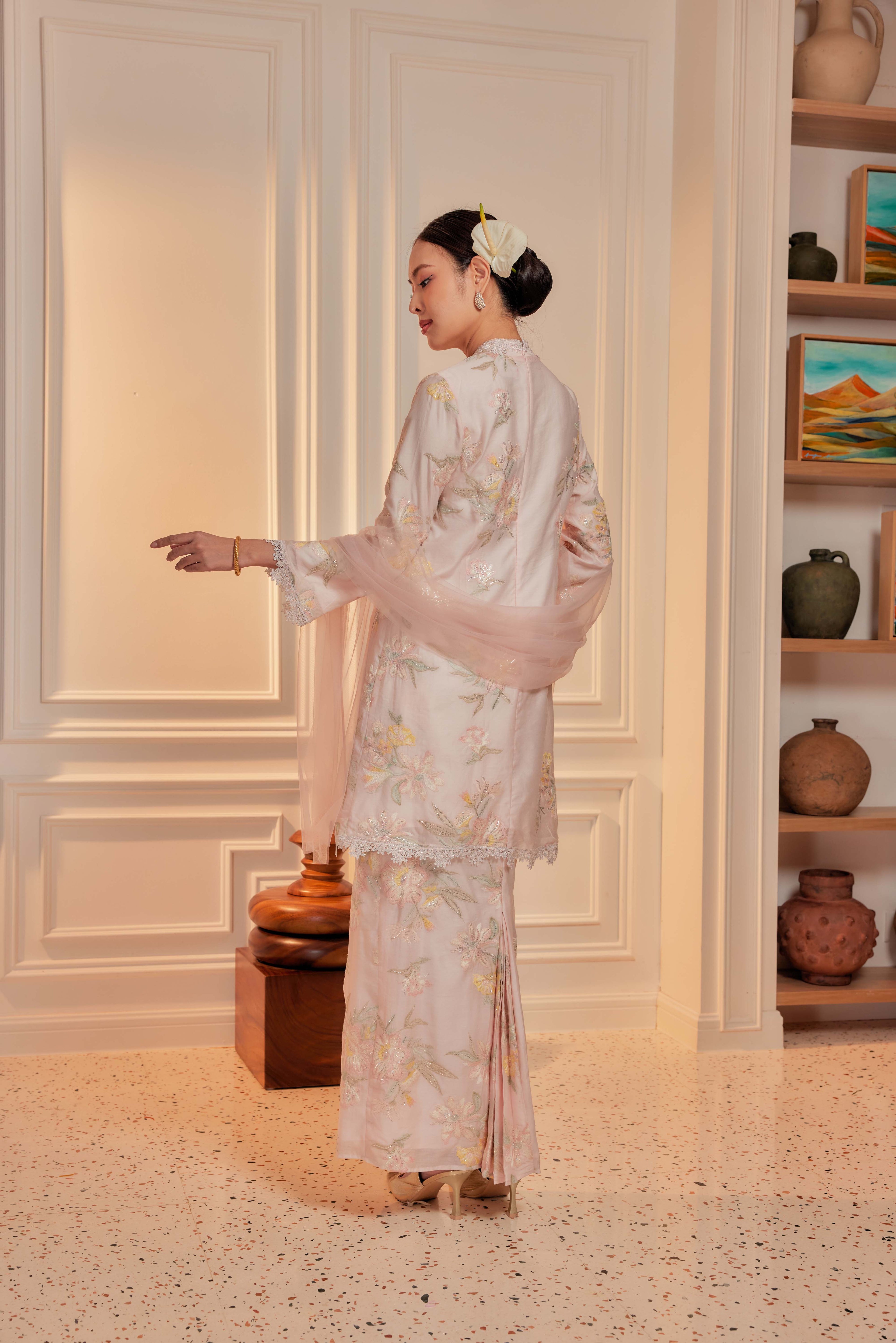 Ballerina Pink - Embun Sulam Kurung with 3-Piece Pearled Brooch Set (Fully Lined)