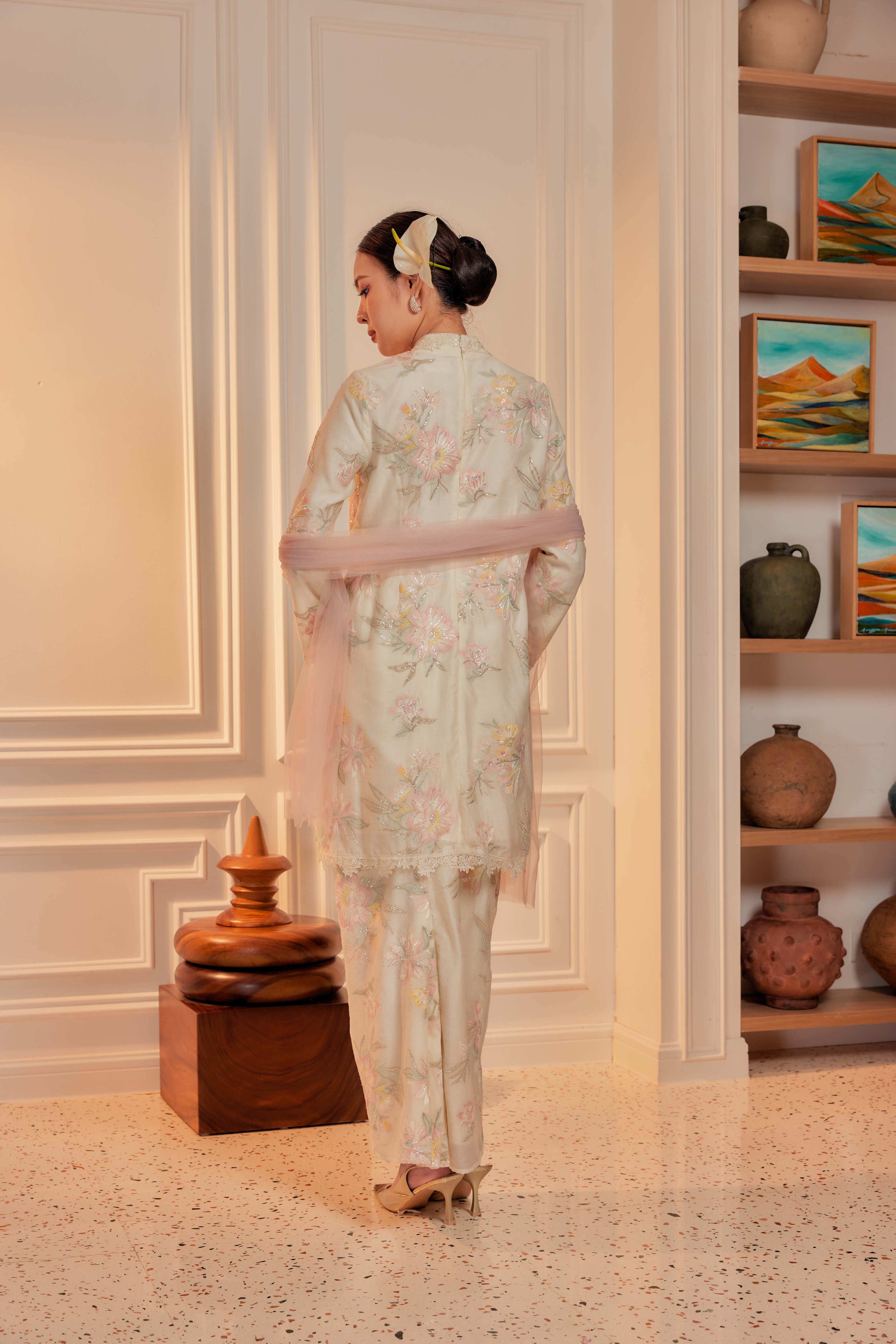 Ivory Cream - Embun Sulam Kurung with 3-Piece Pearled Brooch Set (Fully Lined)