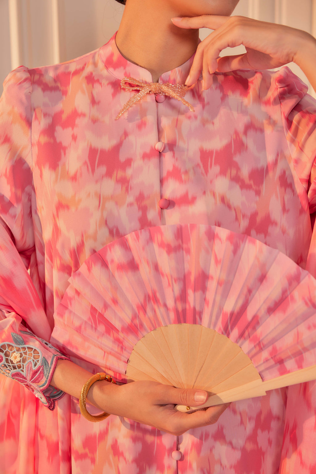 26 - Dewi Kemuning III - Kebarung Sulam Goyang Set With Matching Fan & Selendang