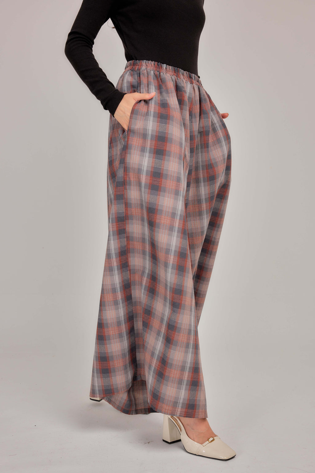 03 - Mauve Ash - Wide High Waist Pants