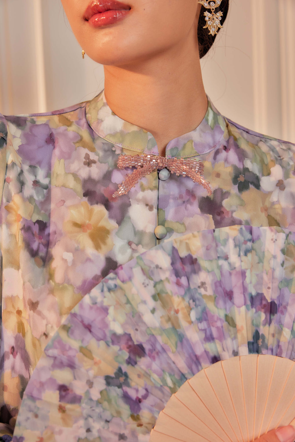 16 - Sundari Kenanga I - Kebarung Sulam Goyang Set With Matching Fan & Selendang