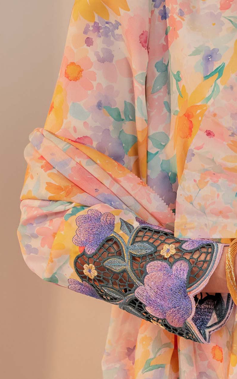 02 - Kembang Ratna - Kebarung Sulam Goyang Set With Matching Selendang