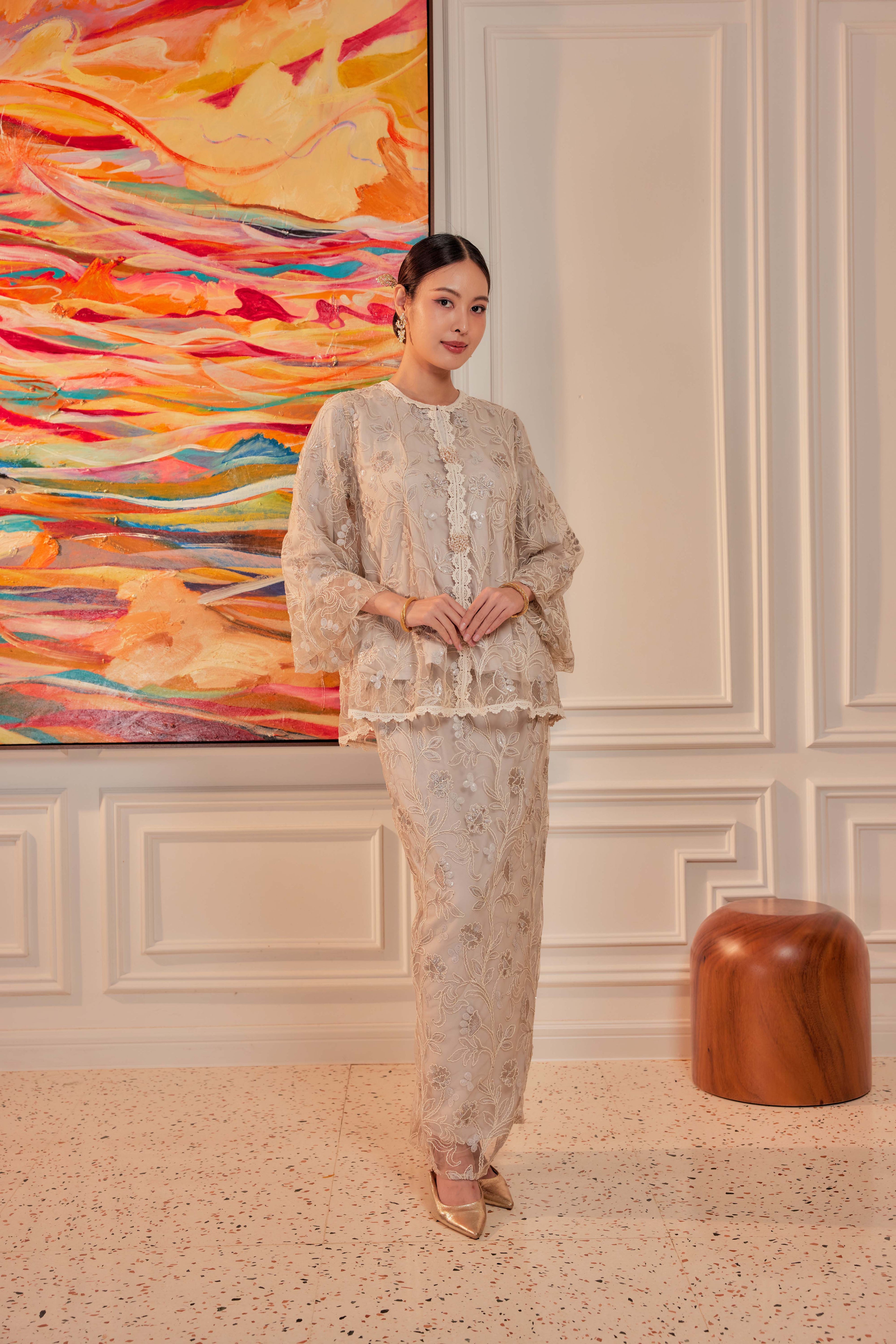 Silver Greige - Raia Embellished Kurung Lace Set (Full Lining)