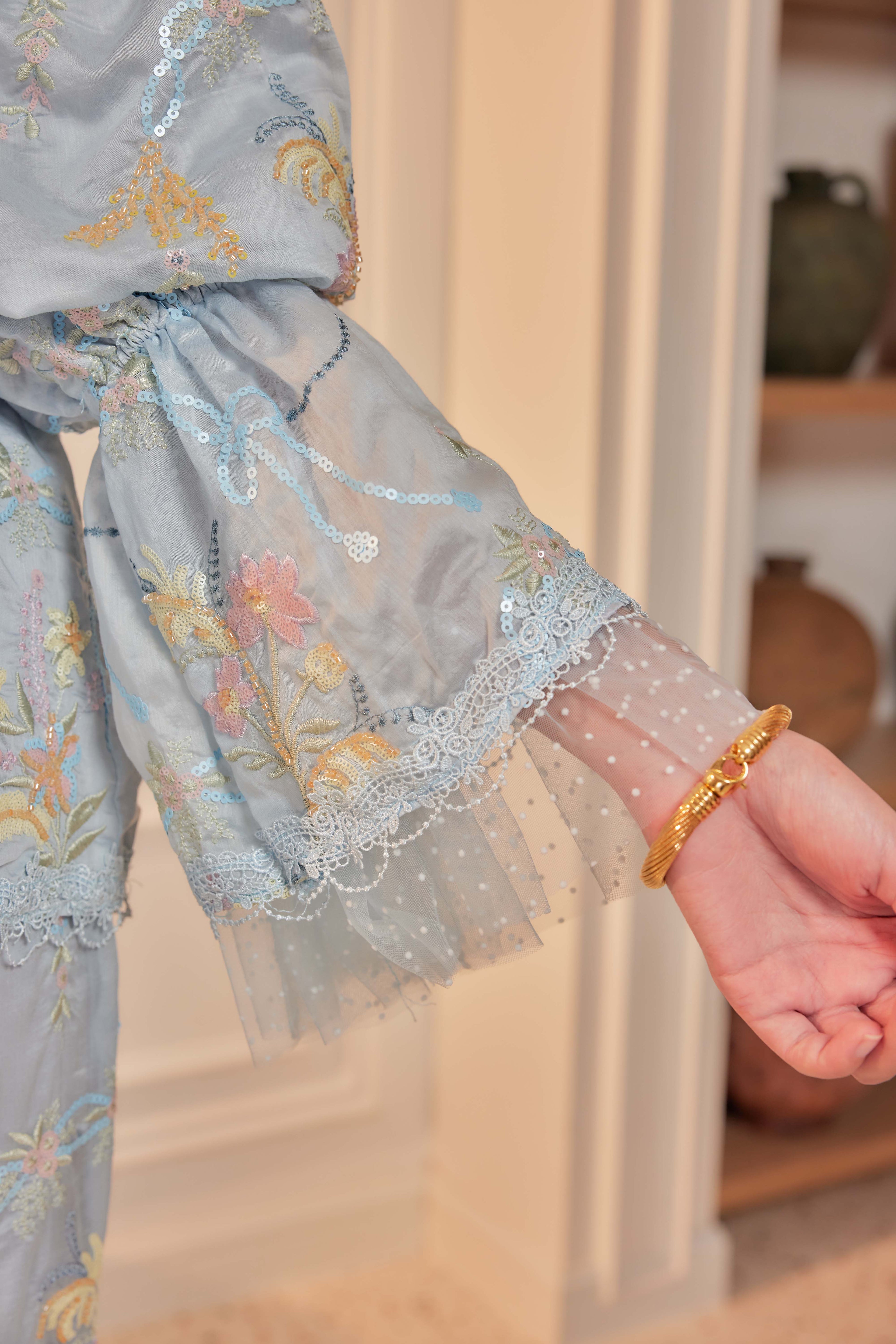 Bayu - Marni Beaded Embellished Kurung with Set of 3 Brooch (Fully Lined)