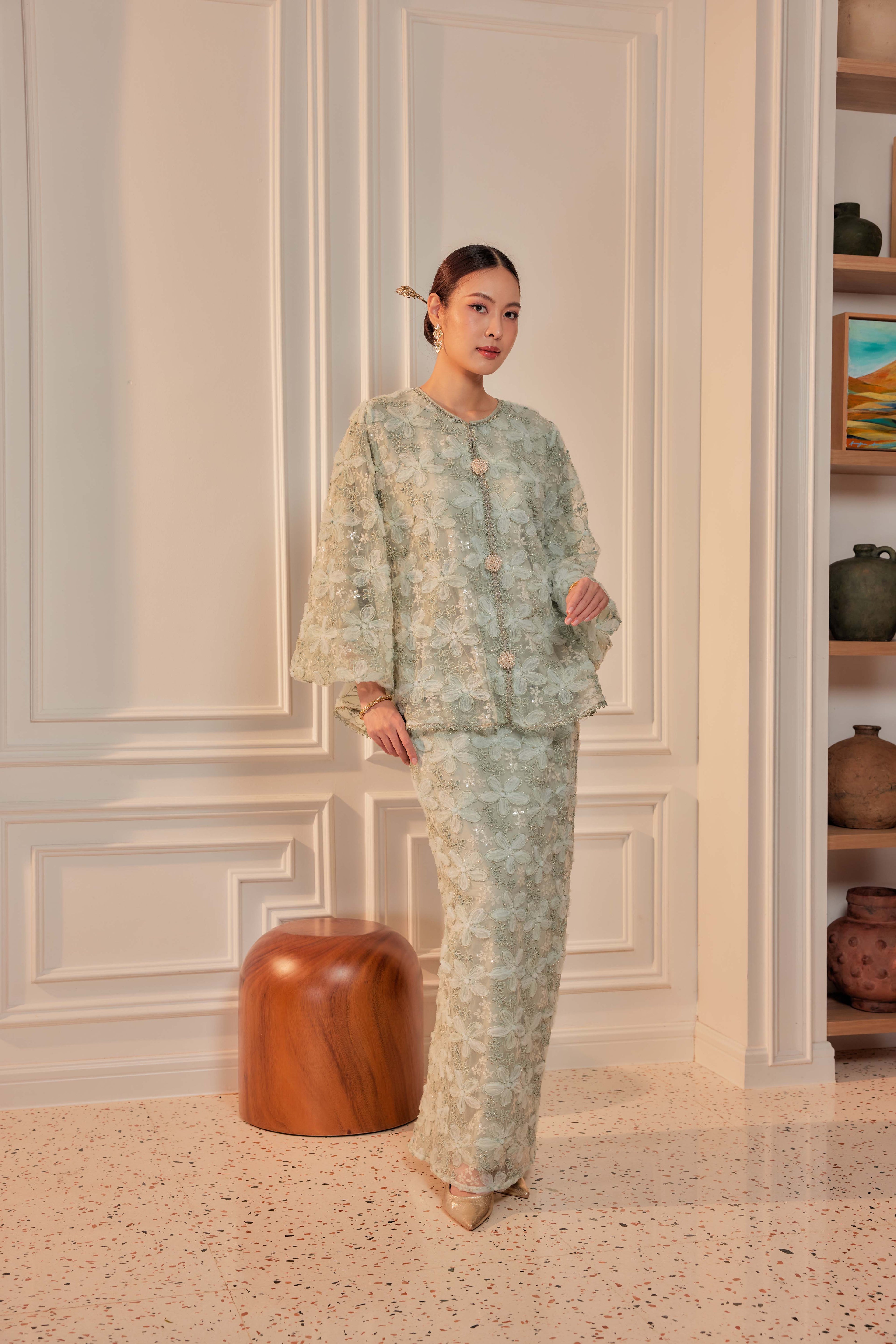 Sage Pandan - Raia Embellished Lace Kurung (Full Lining)