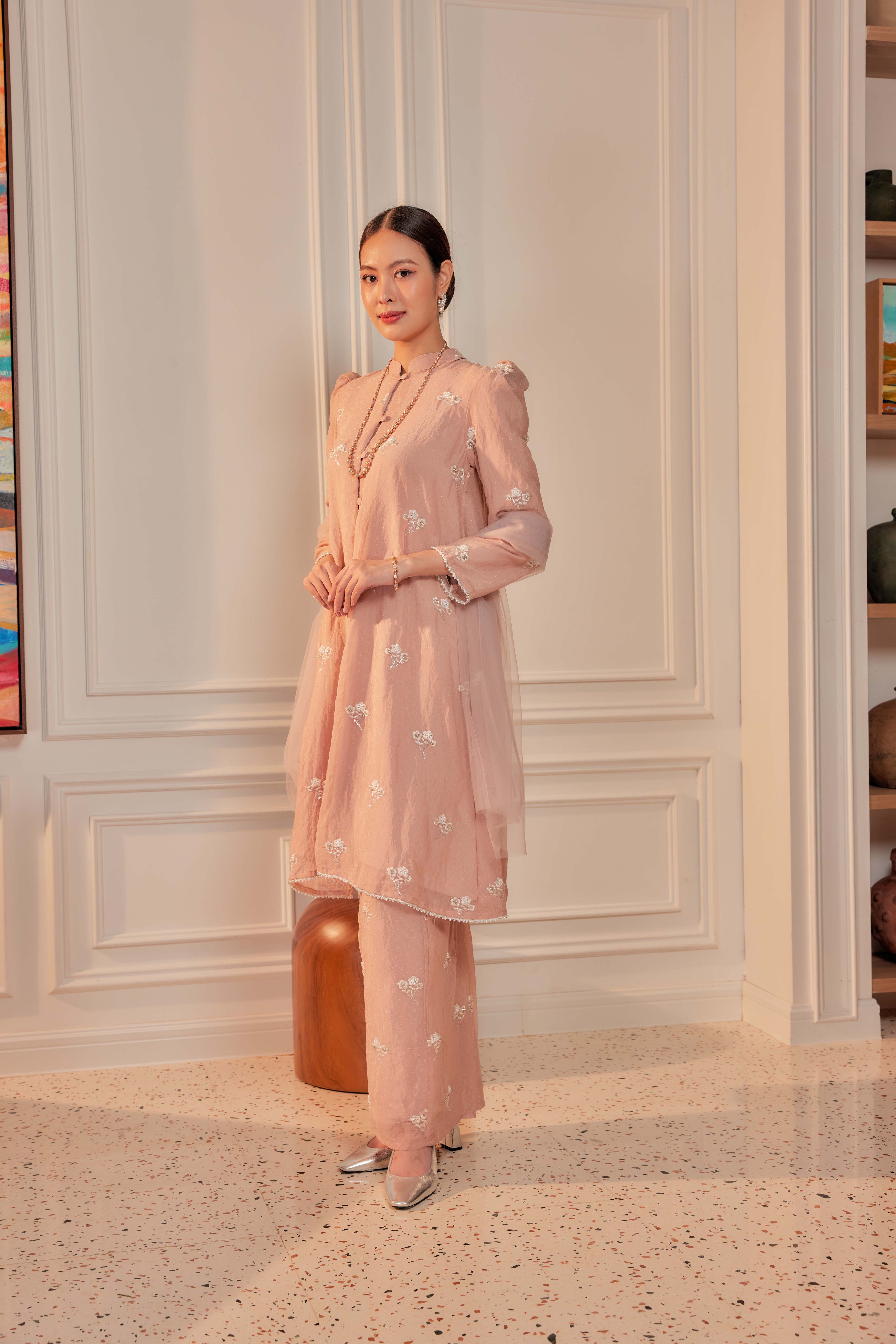 Tembikar - Mutiara Embellished Kebarung Set (Full Lining)