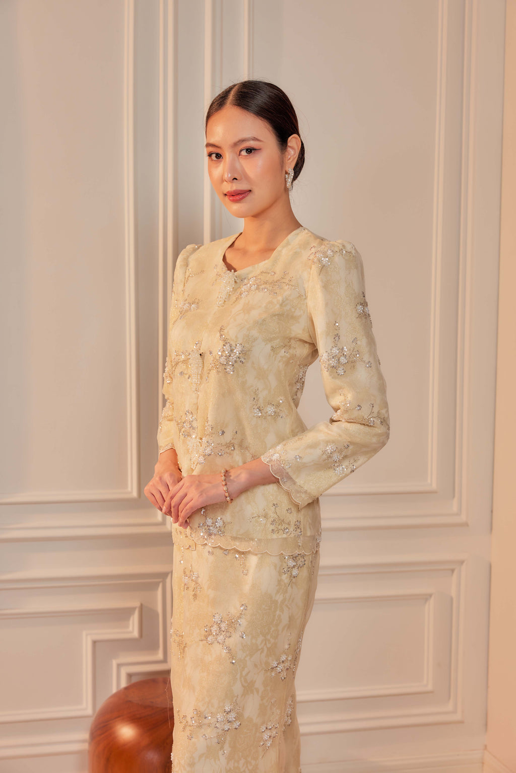 Champagne - Alaia Beaded Lace Kurung With Set of 3 Pearl Brooch (Fully Lined)