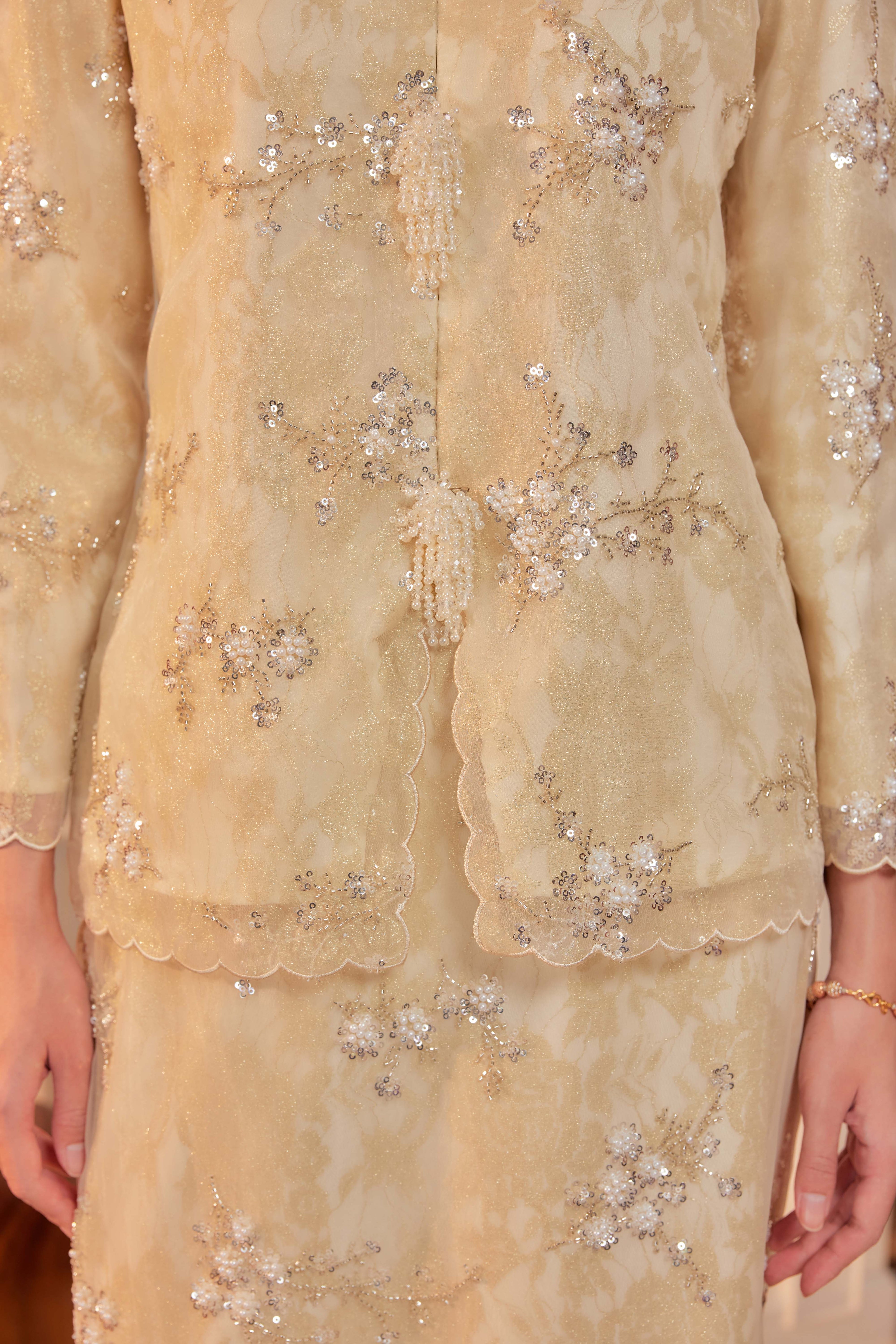 Champagne - Alaia Beaded Lace Kurung With Set of 3 Pearl Brooch (Fully Lined)