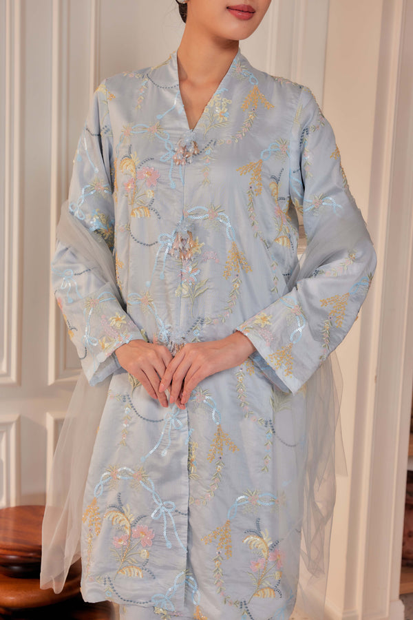 Bayu - Marni Kebarung With Embellishments & Set of 3 Brooch (Fully Lined)