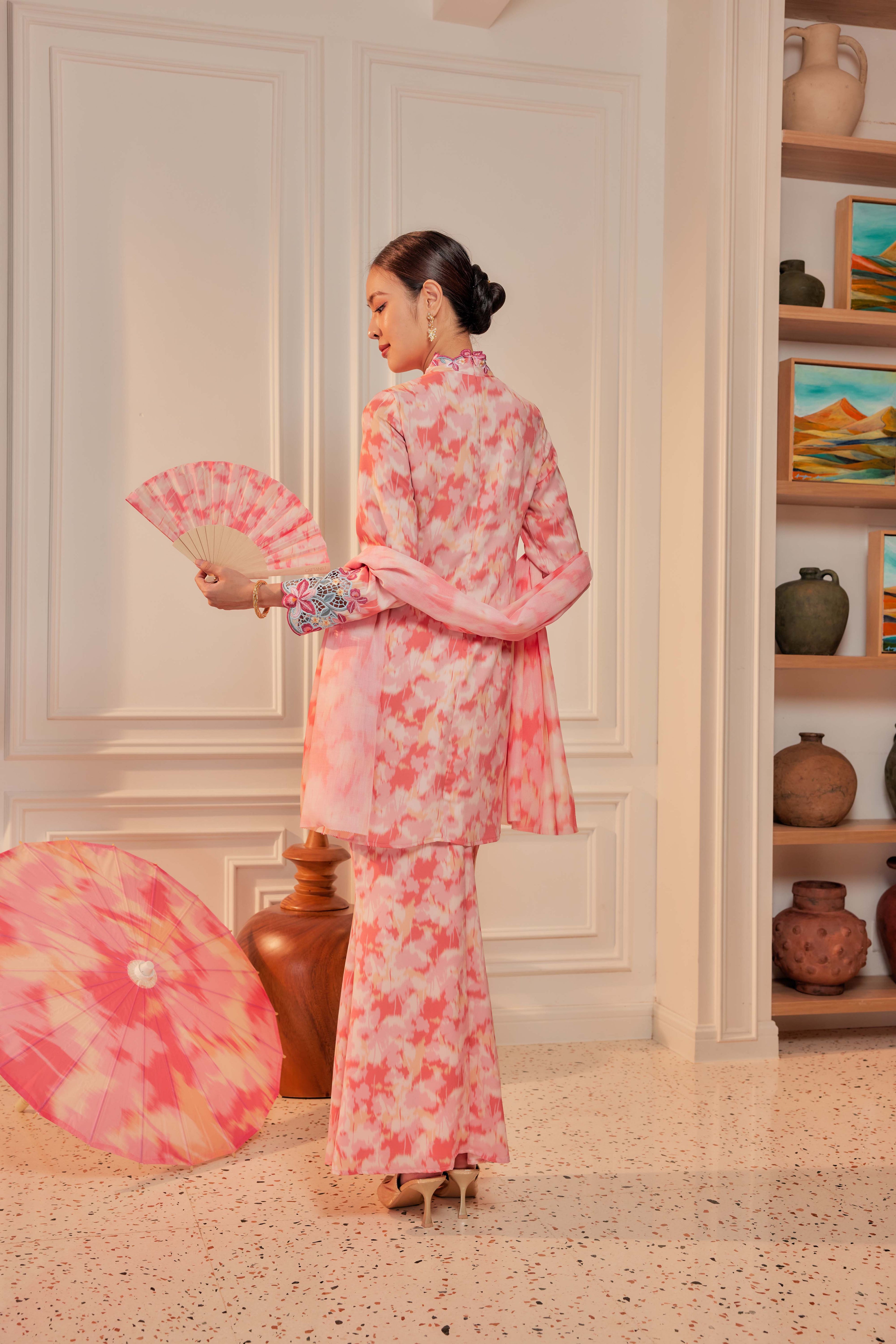 51 - Dewi Kemuning II - Kebaya Sulam Goyang Set With Matching Fan & Selendang [PREORDER]