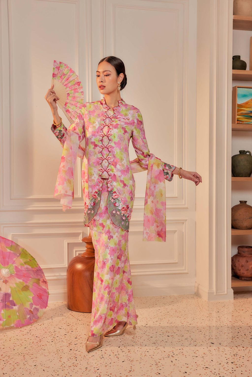 43 - Sundari Kenanga II - Kebaya Sulam Goyang Set With Matching Fan & Selendang [PREORDER]