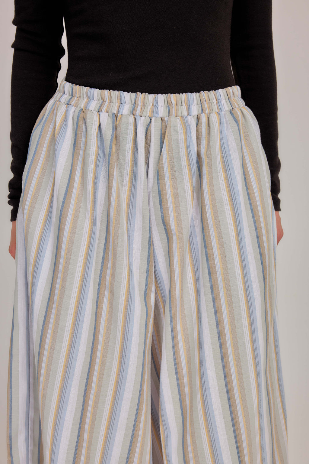 09 - Seaside Oat - Wide High Waist Pants
