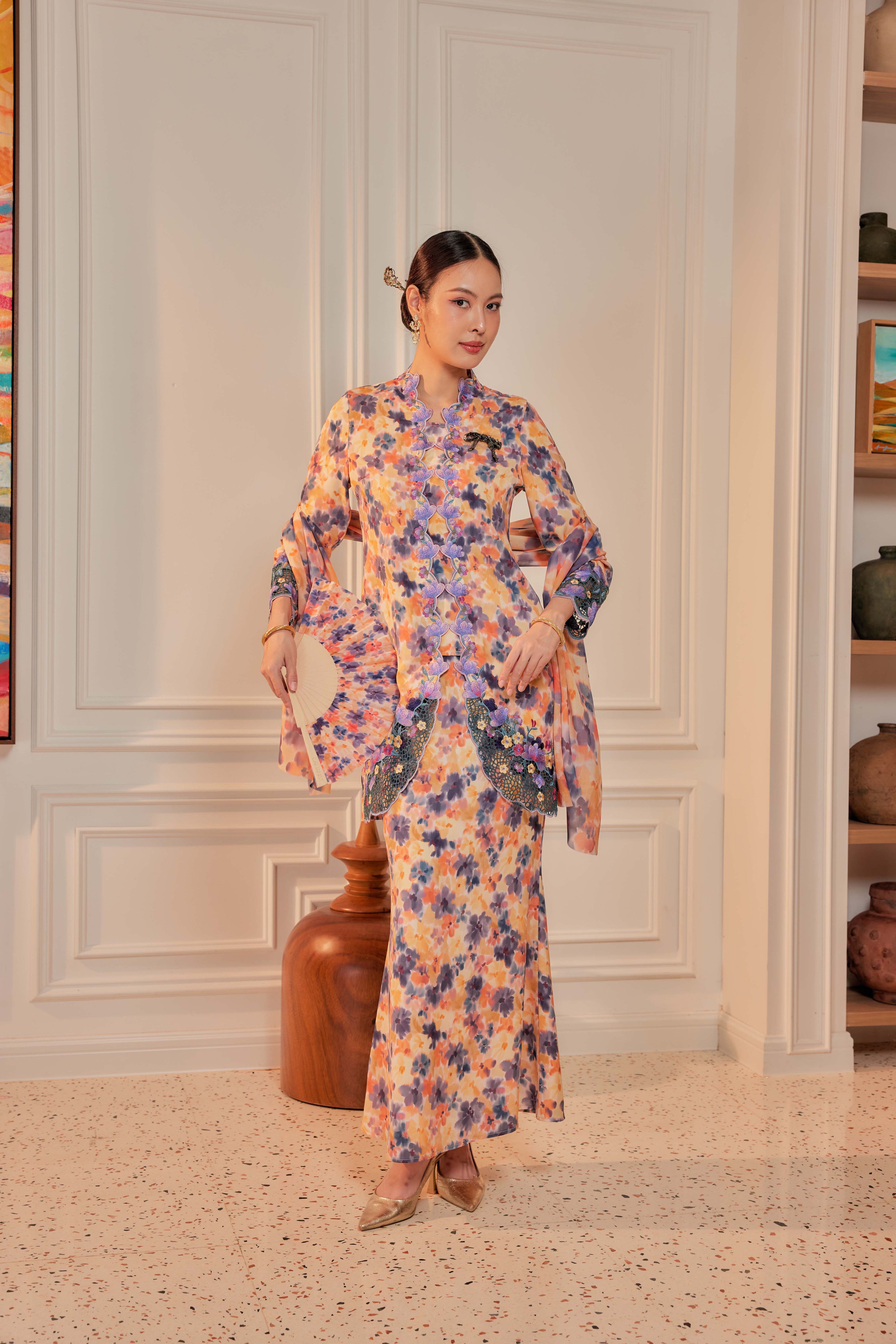 46 - Sundari Kenanga V - Kebaya Sulam Goyang Set With Matching Fan & Selendang [PREORDER]