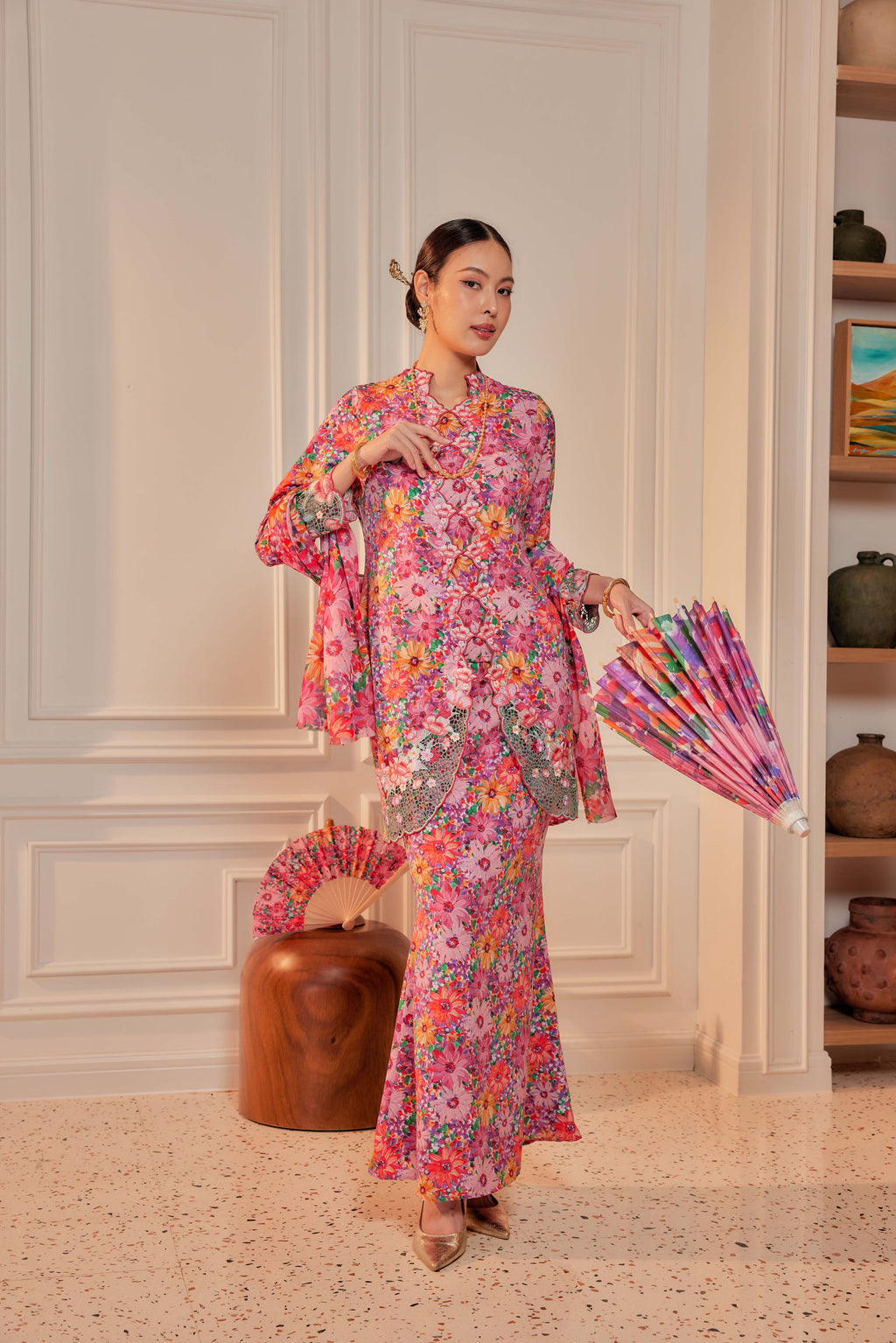 29 - Seroja Indah - Kebaya Sulam Goyang Set With Matching Fan & Selendang [PREORDER]