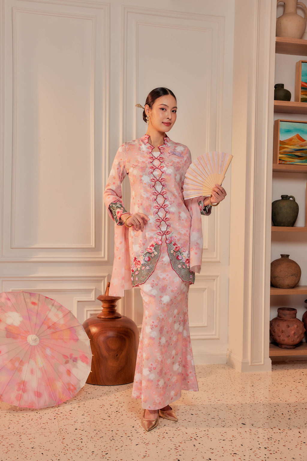 37 - Puspa Pesona - Kebaya Sulam Goyang Set With Matching Fan & Selendang [PREORDER]