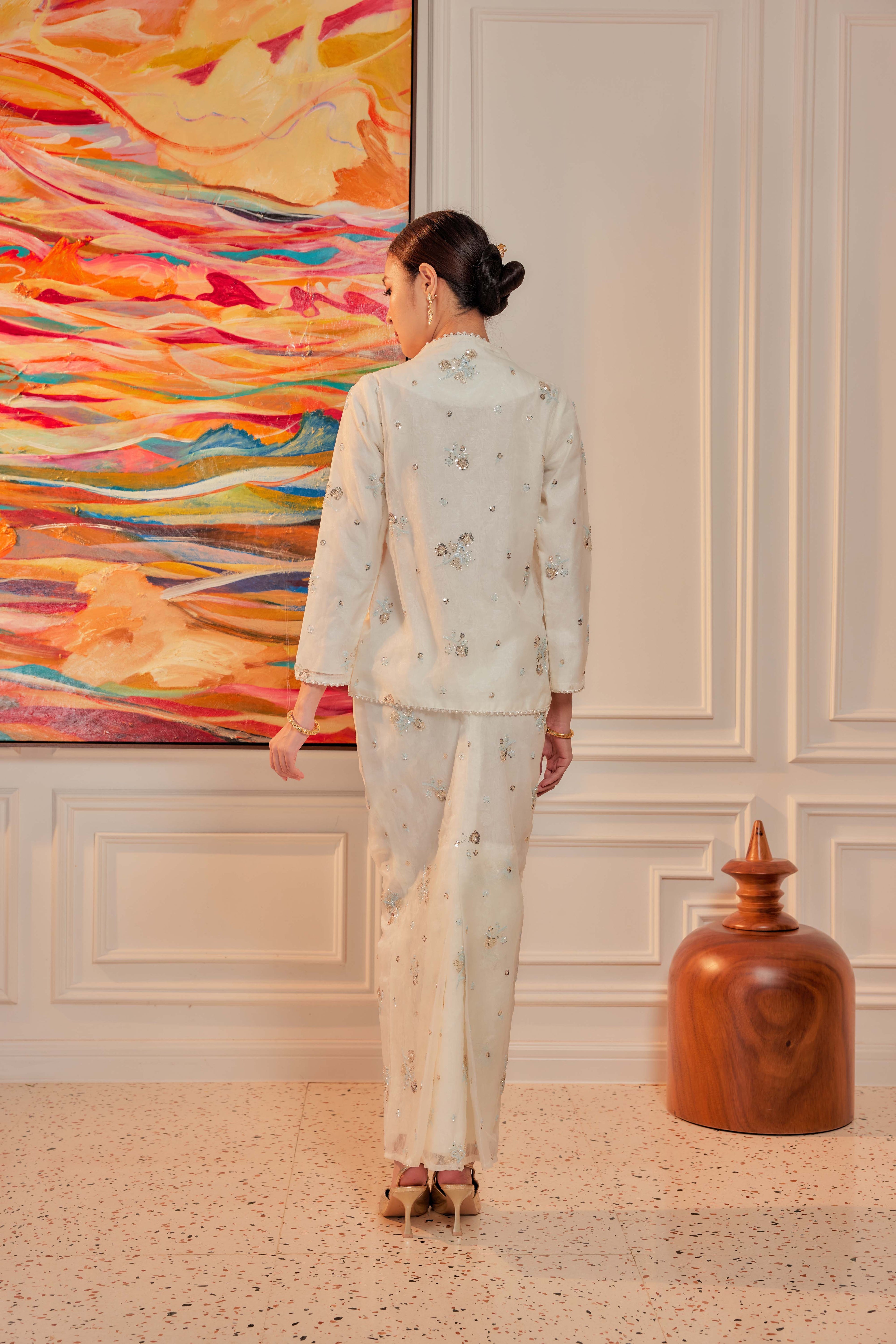 Glimmering Blue - Janggan Beaded Kebaya (Fully Lined)