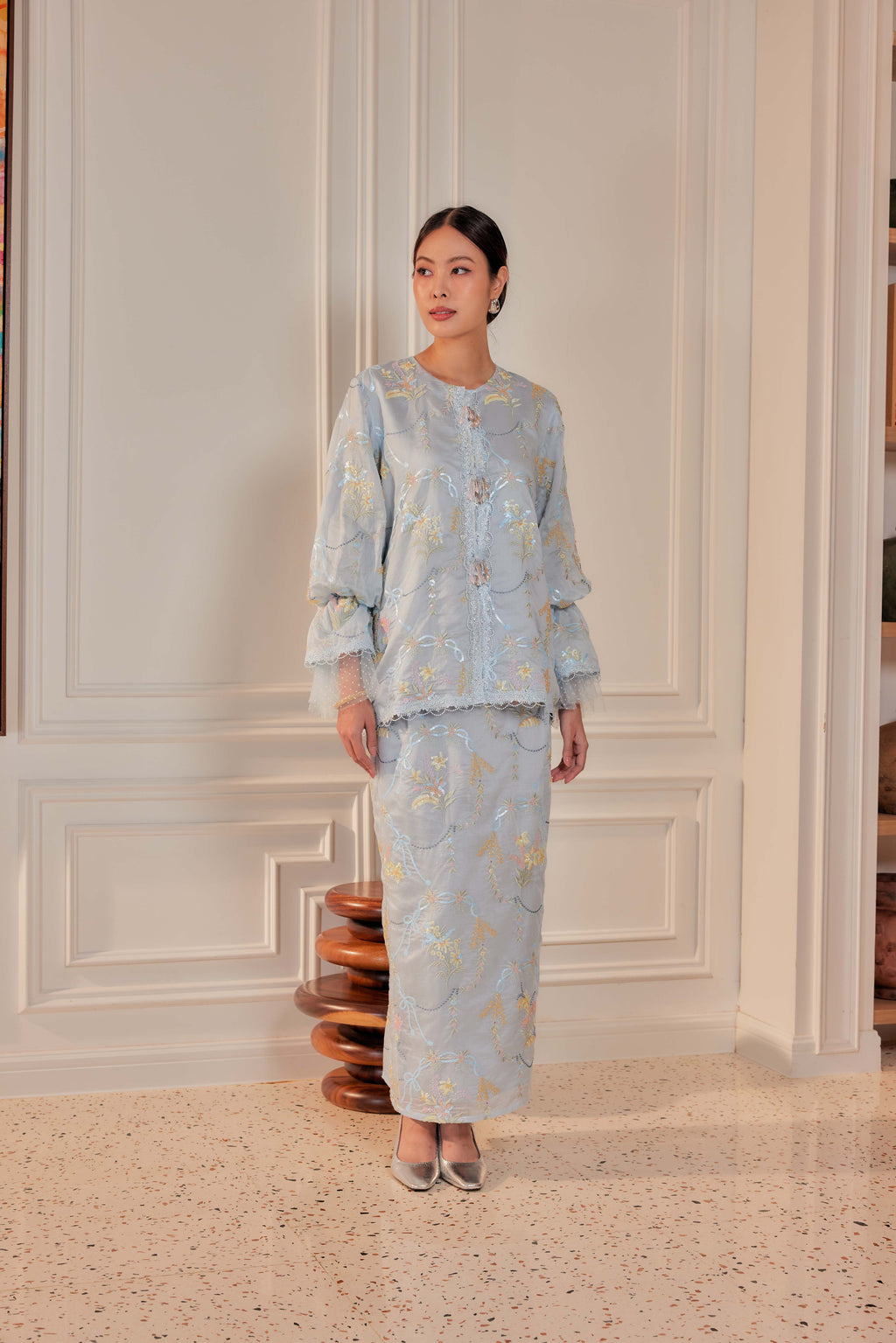 Bayu - Marni Beaded Embellished Kurung with Set of 3 Brooch (Fully Lined)