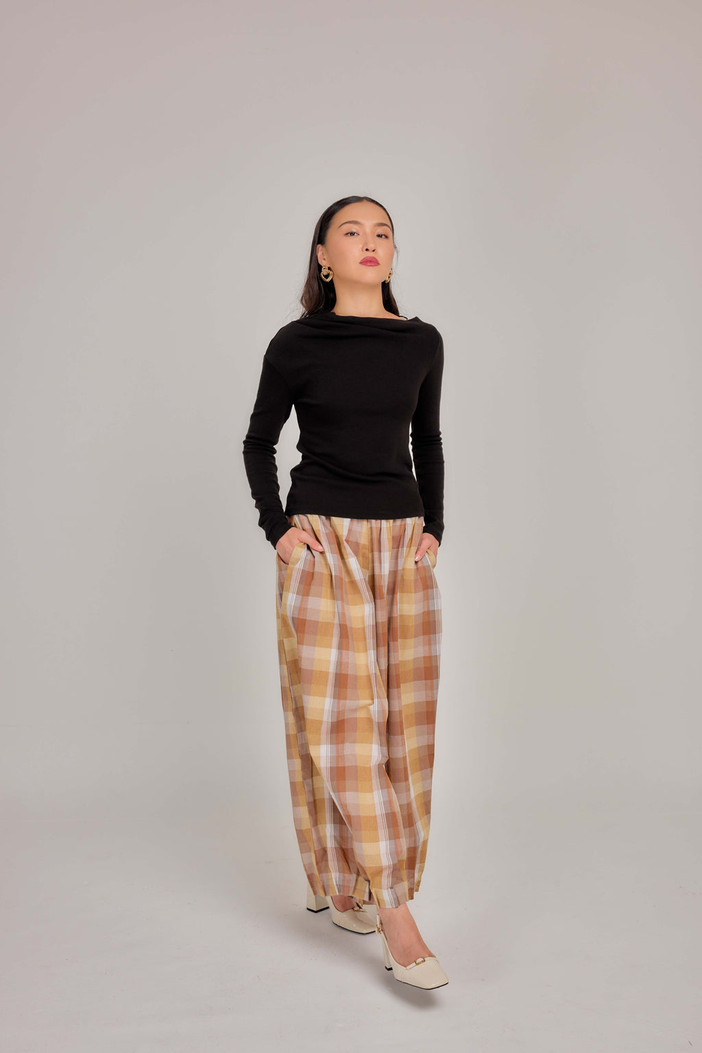 05 - Butterscotch -  Pleated Barrel-leg Pants
