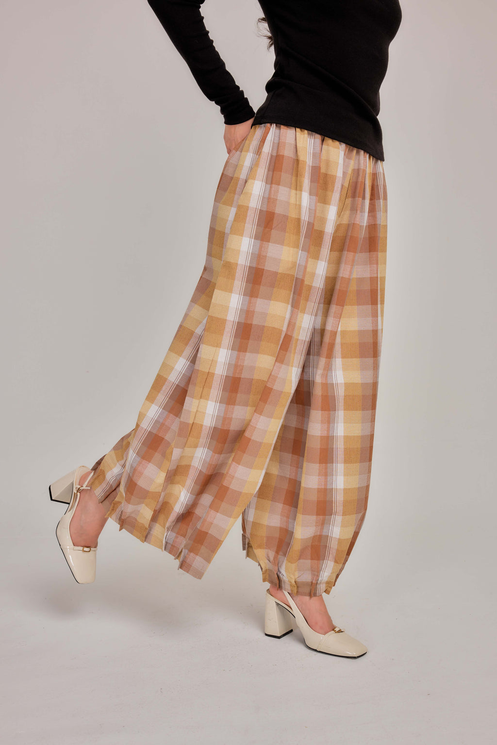 05 - Butterscotch -  Pleated Barrel-leg Pants
