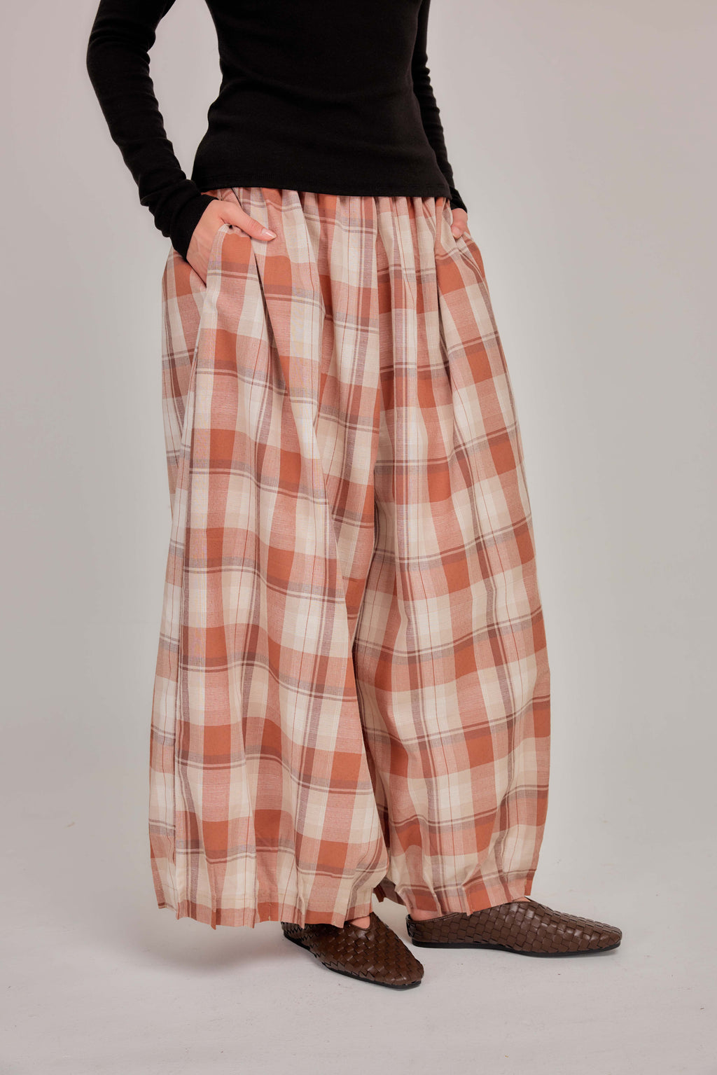 06 - Clay Blush -  Pleated Barrel-leg Pants