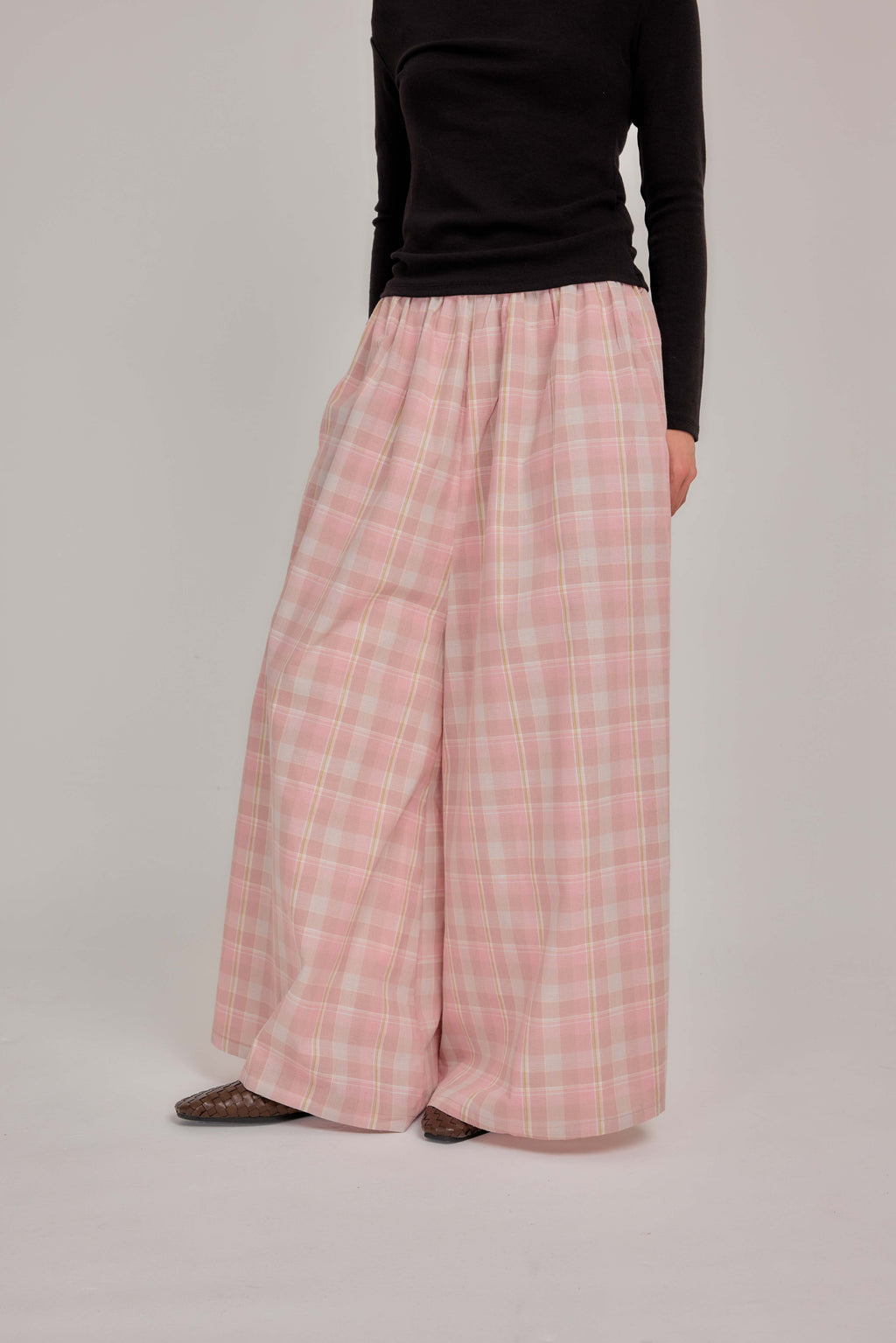 01 - Pink Nougat -Wide High Waist Pants