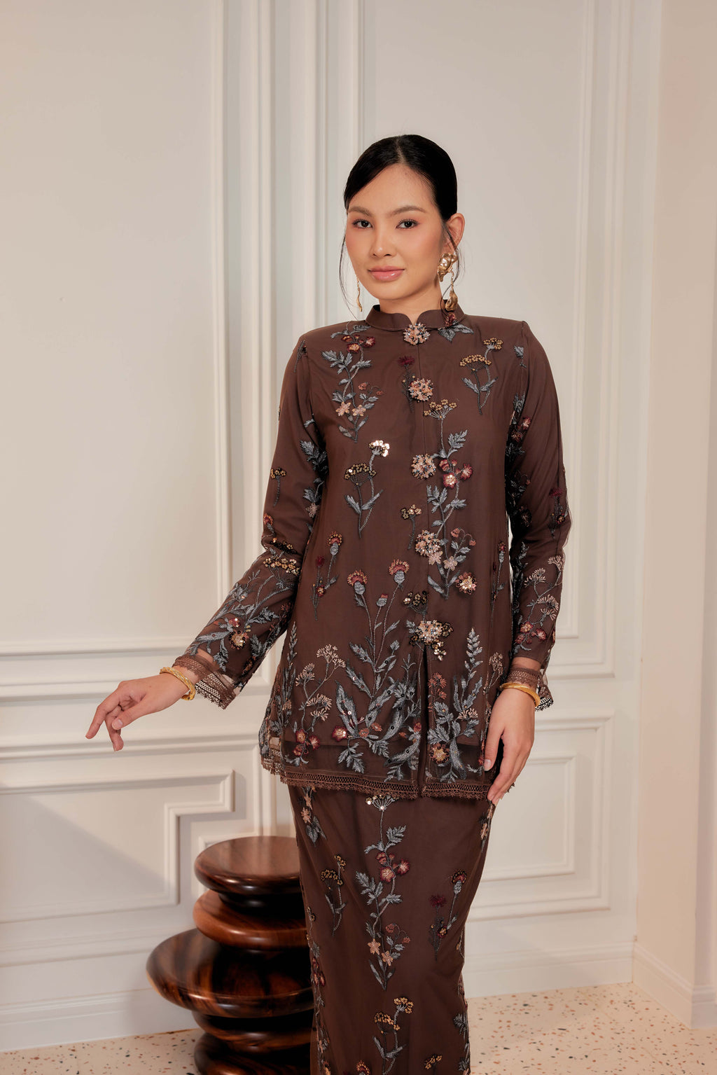 Rich Brown - Dian Embellished Kebarung with Embroidery Lace Trim  [PREORDER MID FEB]