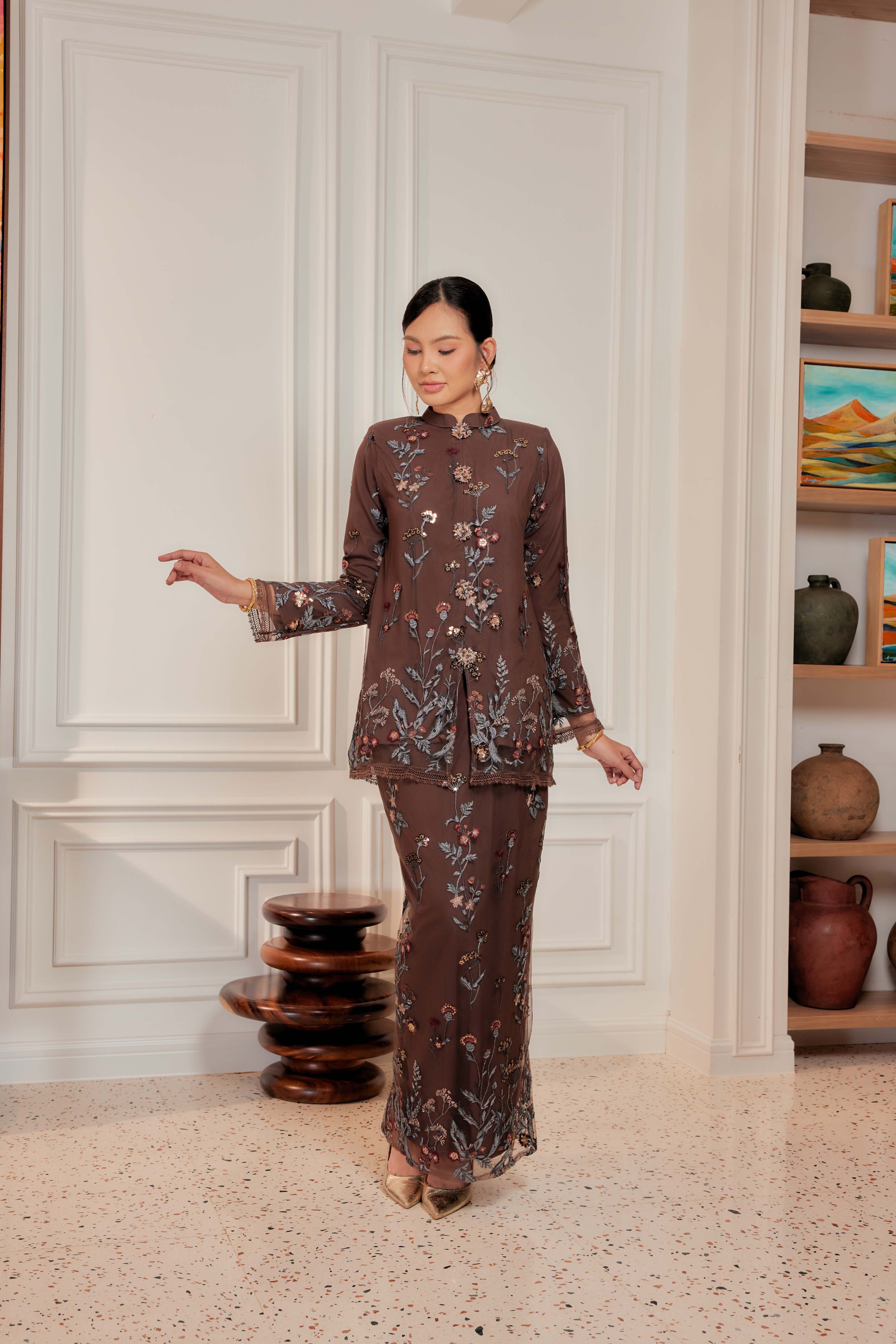 Rich Brown - Dian Embellished Kebarung with Embroidery Lace Trim  [PREORDER MID FEB]