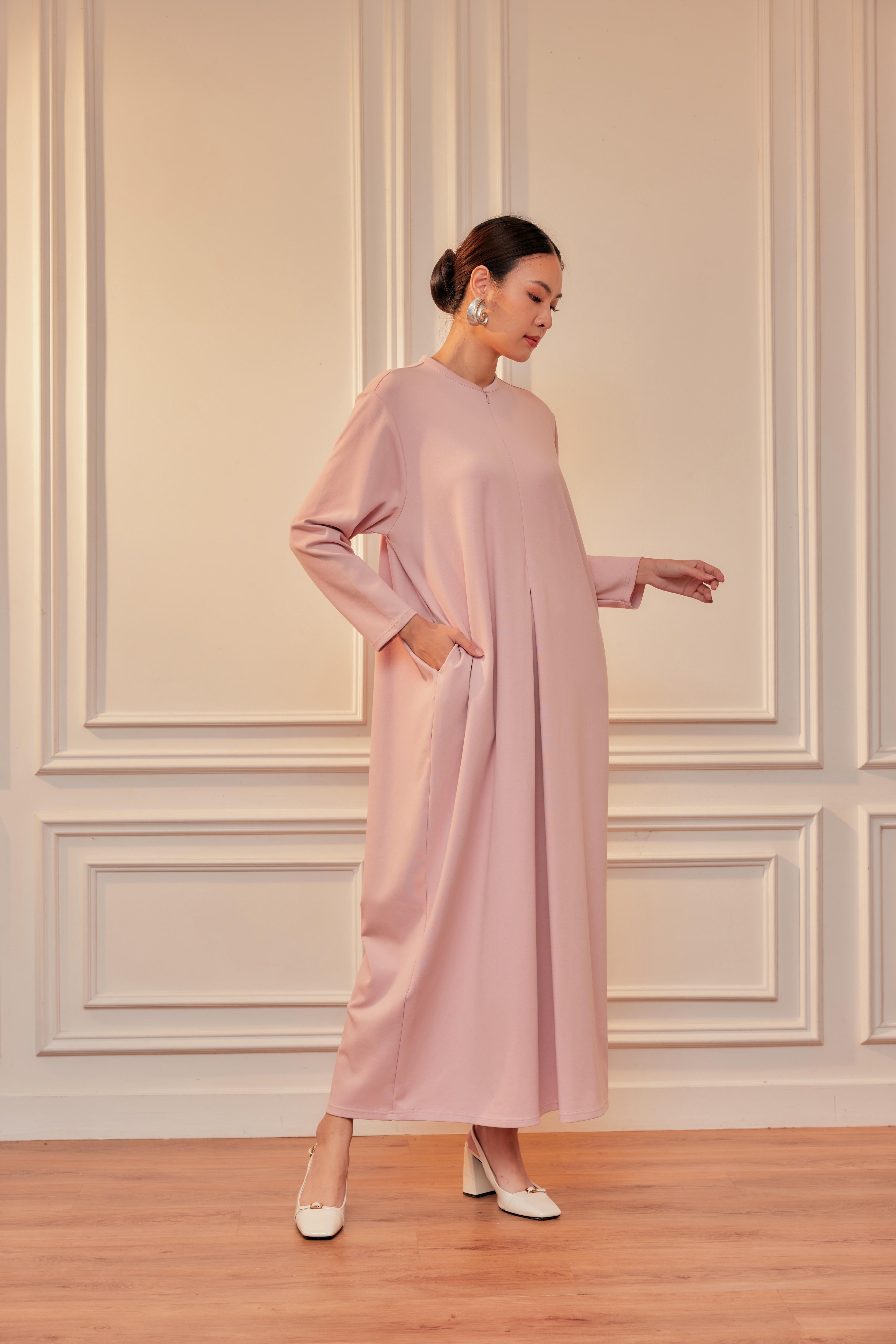 Smooth Stretch Cotton Dress Tee with Front Zip & Side Pockets