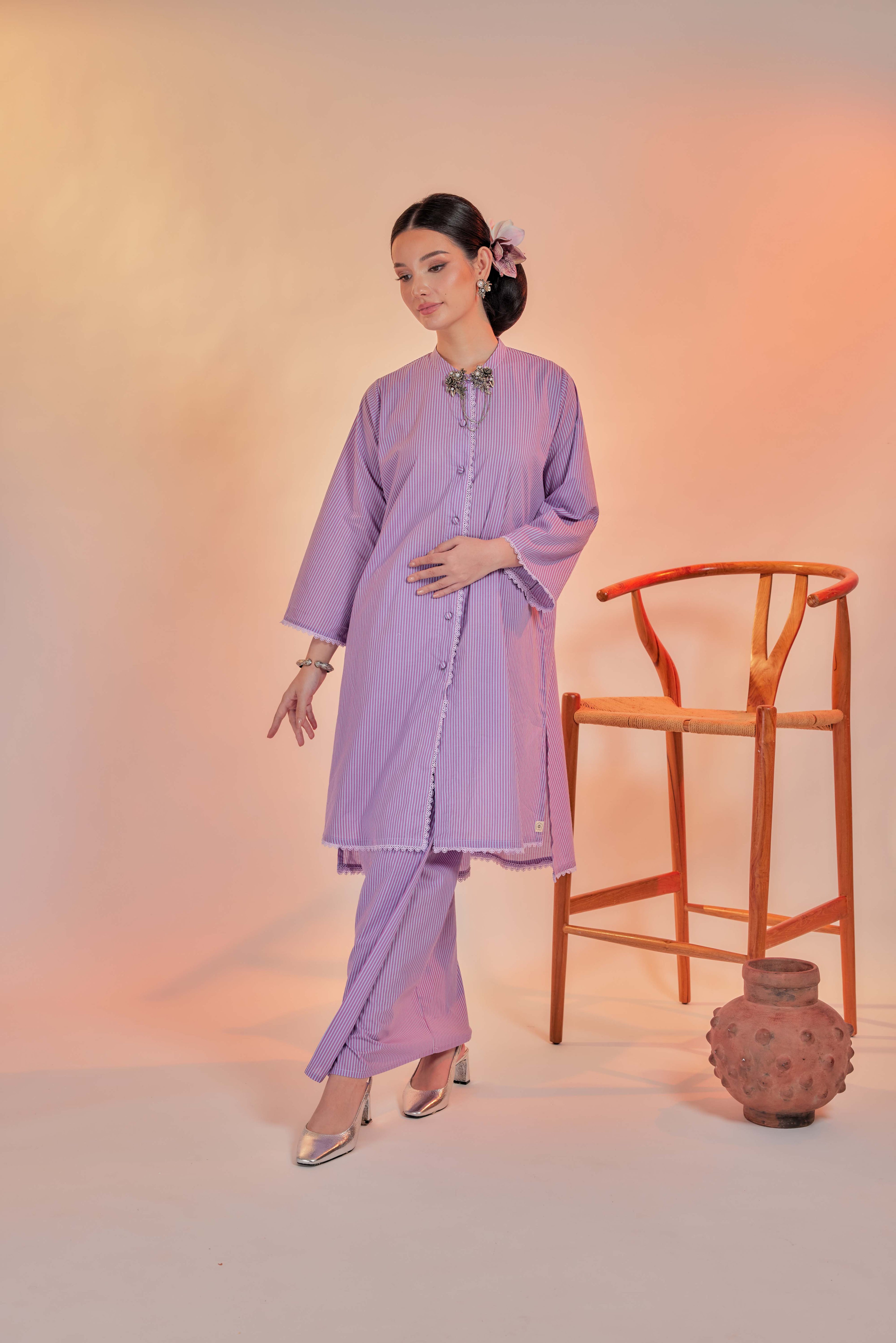Ungu-Airis Cotton Striped Kebarung with Lace Trim Set