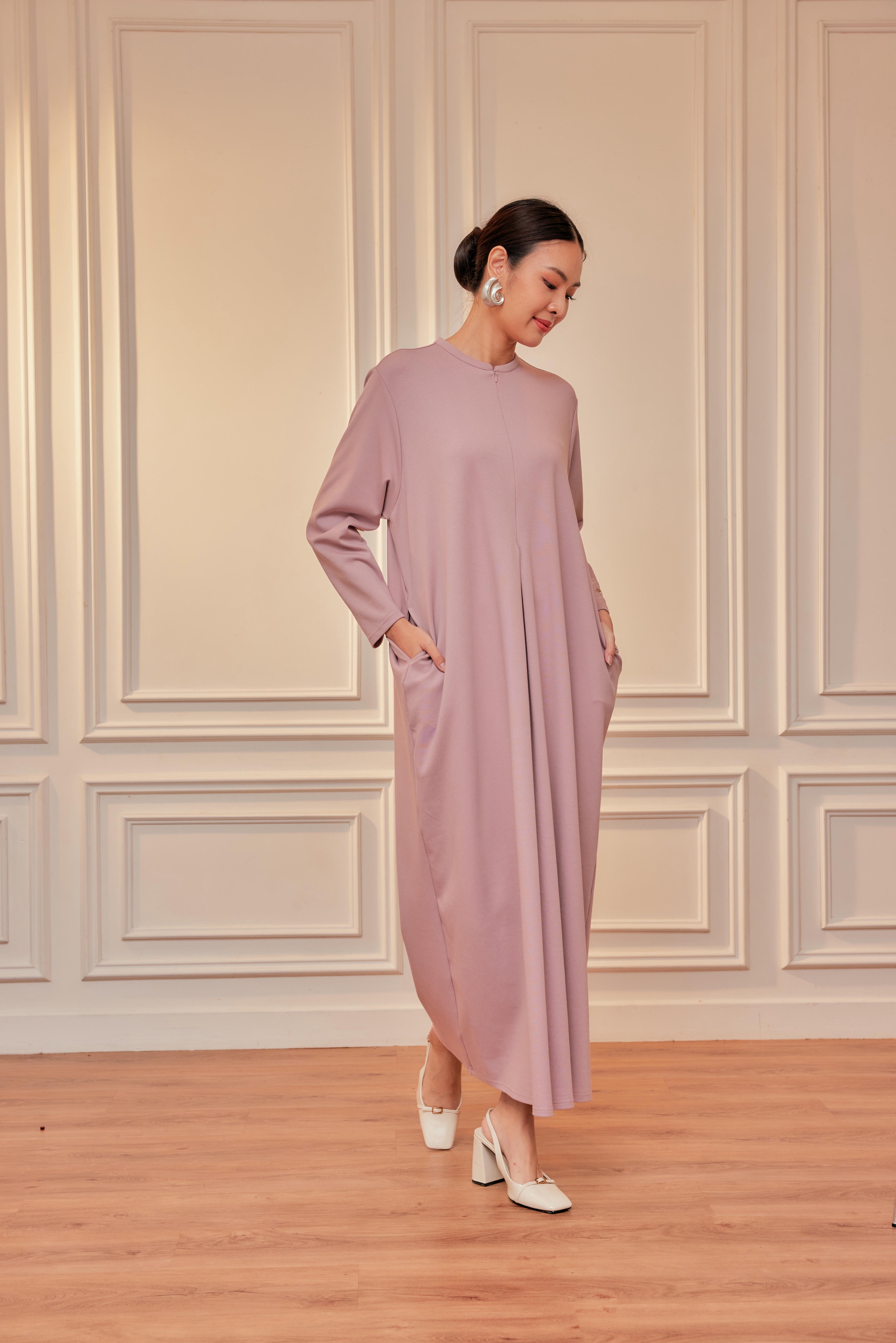 Smooth Stretch Cotton Dress Tee with Front Zip & Side Pockets