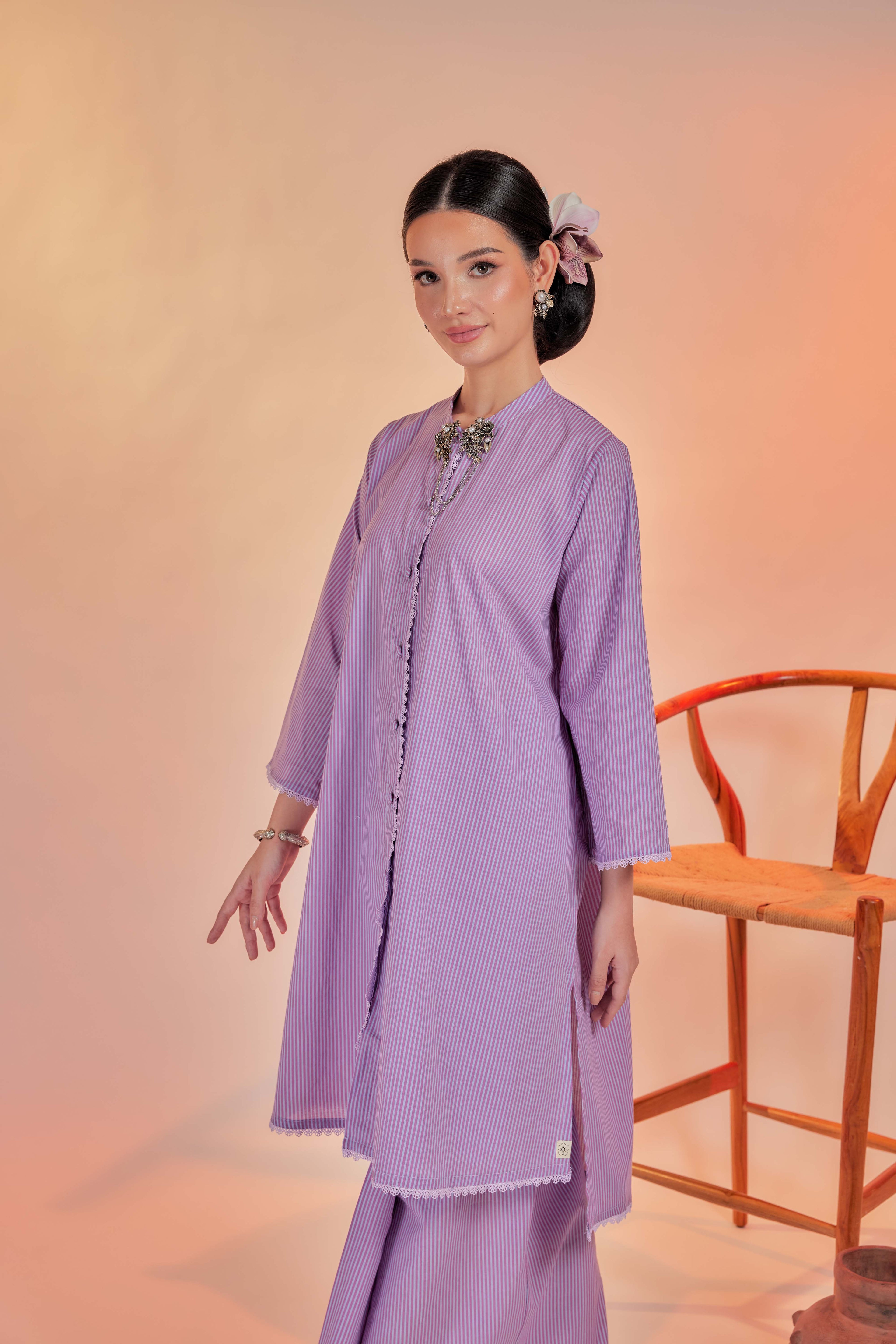 Ungu-Airis Cotton Striped Kebarung with Lace Trim Set