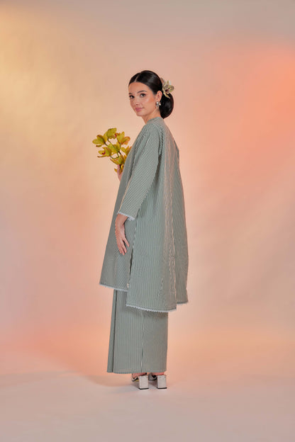Daun-Airis Cotton Striped Kebarung with Lace Trim Set