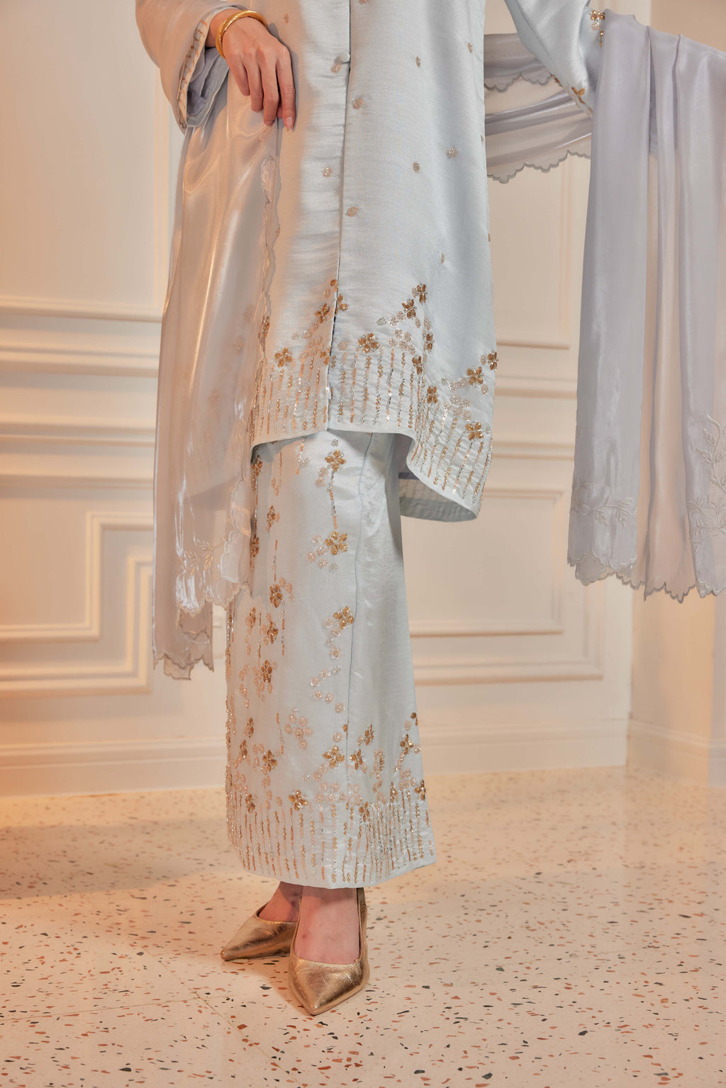 Whispy Blue - Bidasari Beaded Bunga Tabur Motif Kebarung (Fully Lined)