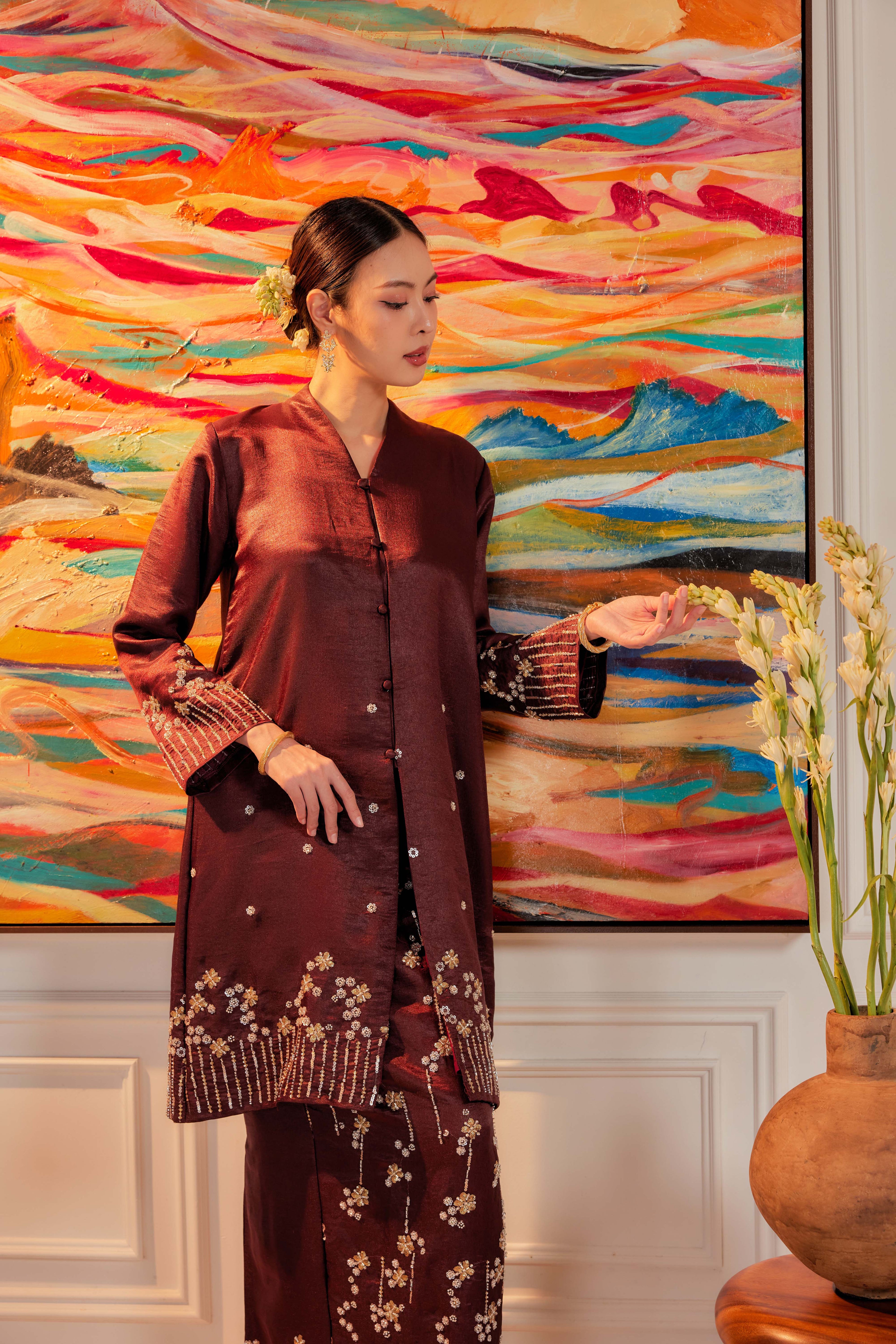 Burgundy Brown - Bidasari Beaded Bunga Tabur Motif Kebarung (Fully Lined)