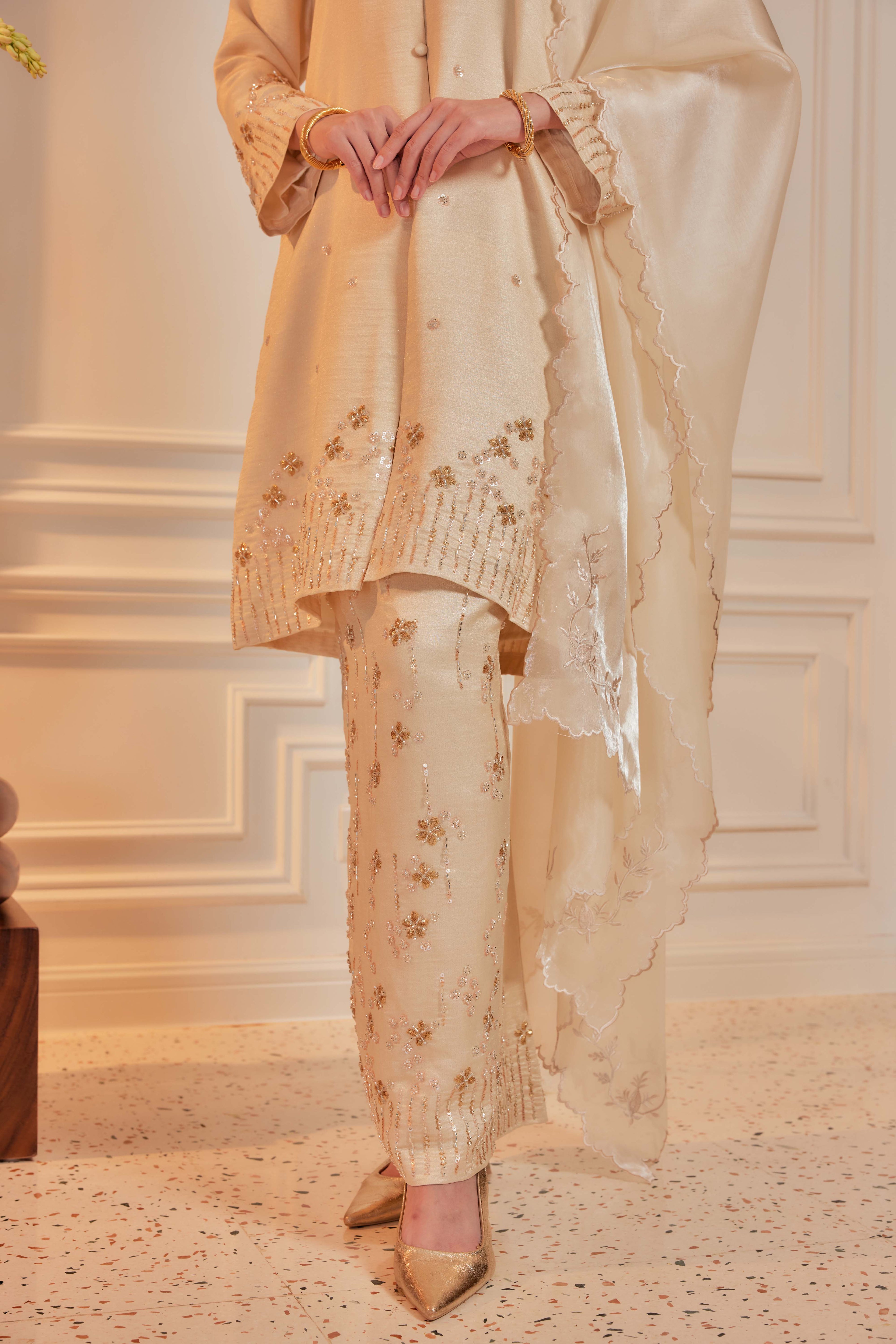 Champagne - Bidasari Beaded Bunga Tabur Motif Kebarung (Fully Lined)