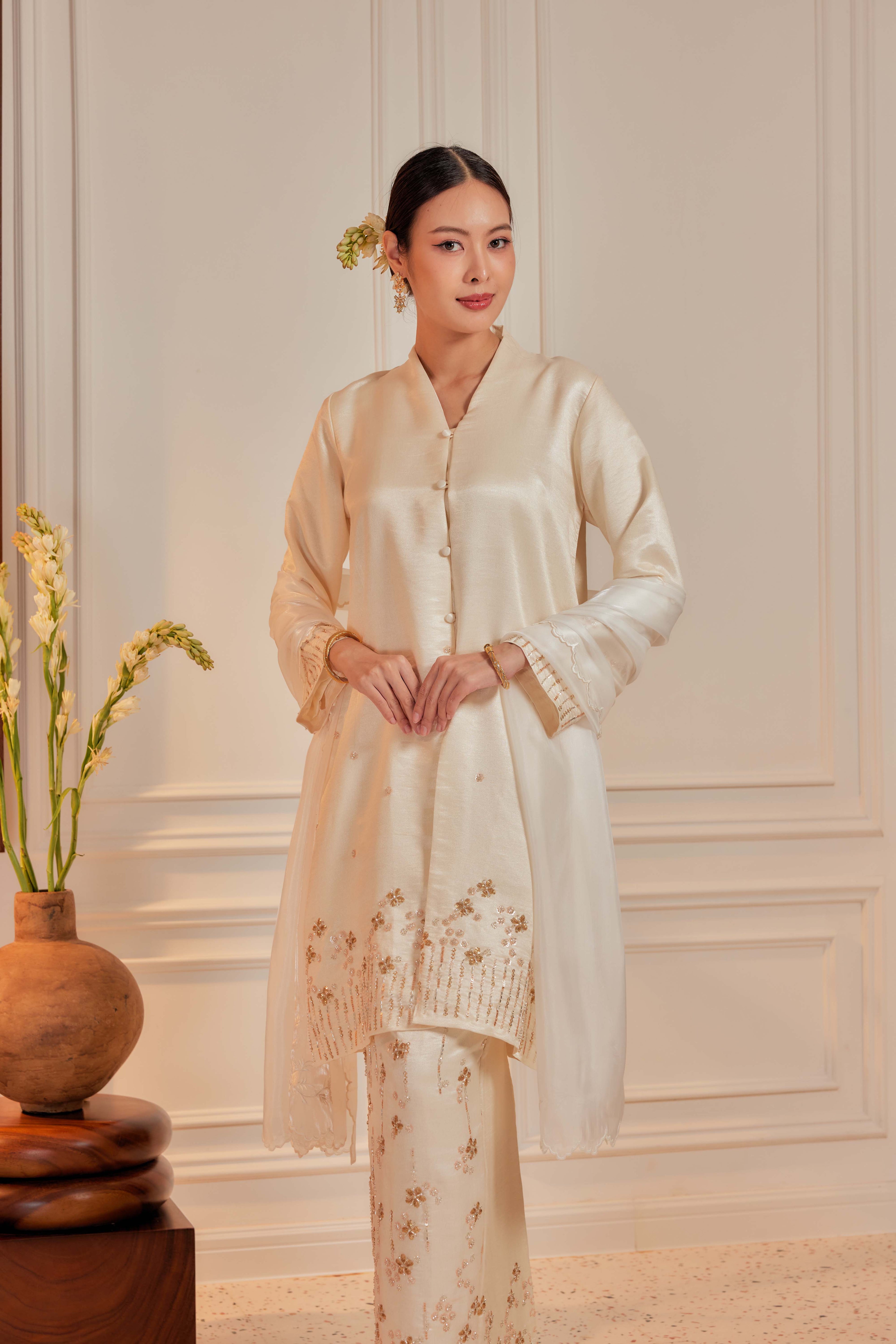 Sea Pearl - Bidasari Beaded Bunga Tabur Motif Kebarung (Fully Lined)