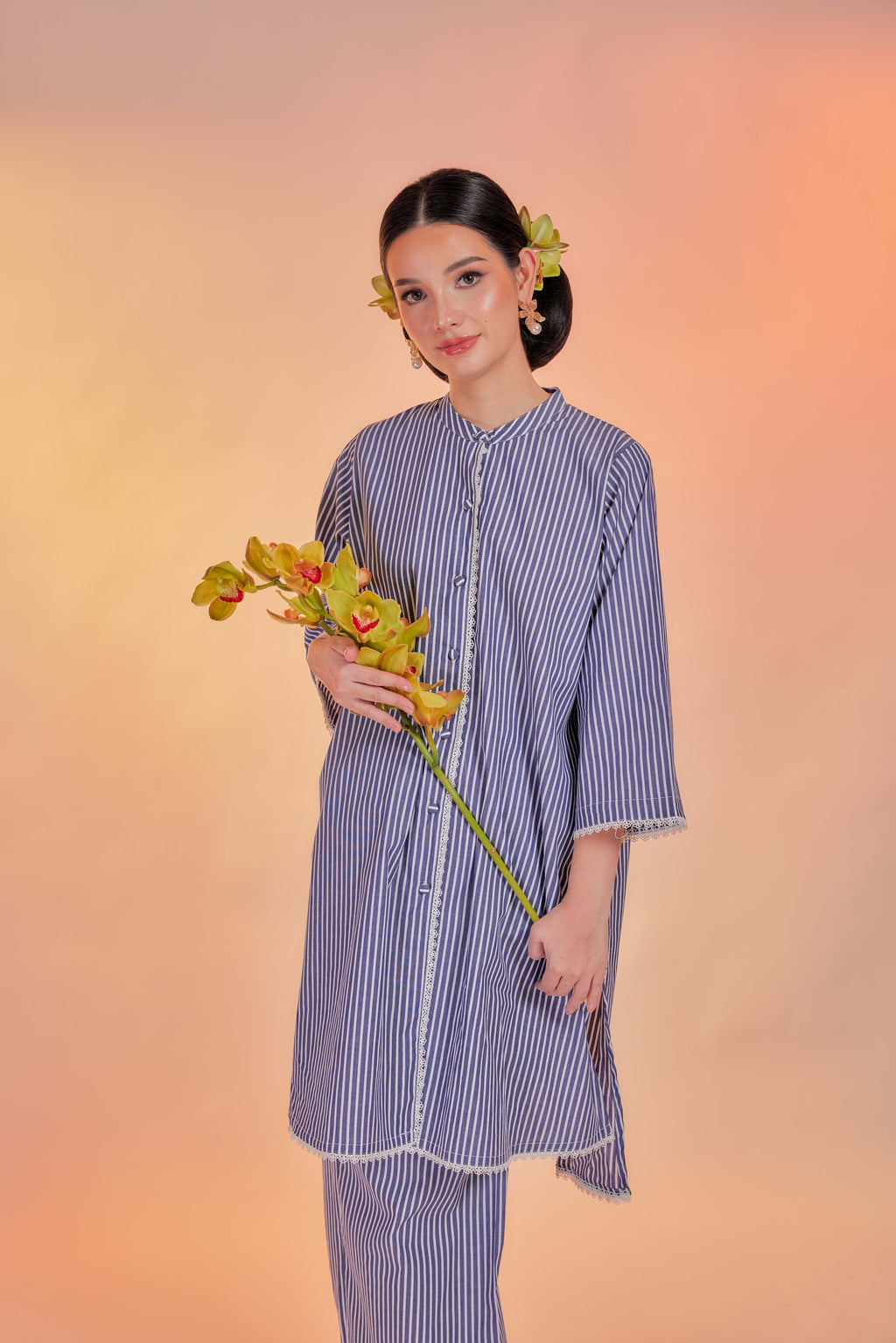 Belau-Airis Cotton Striped Kebarung with Lace Trim Set