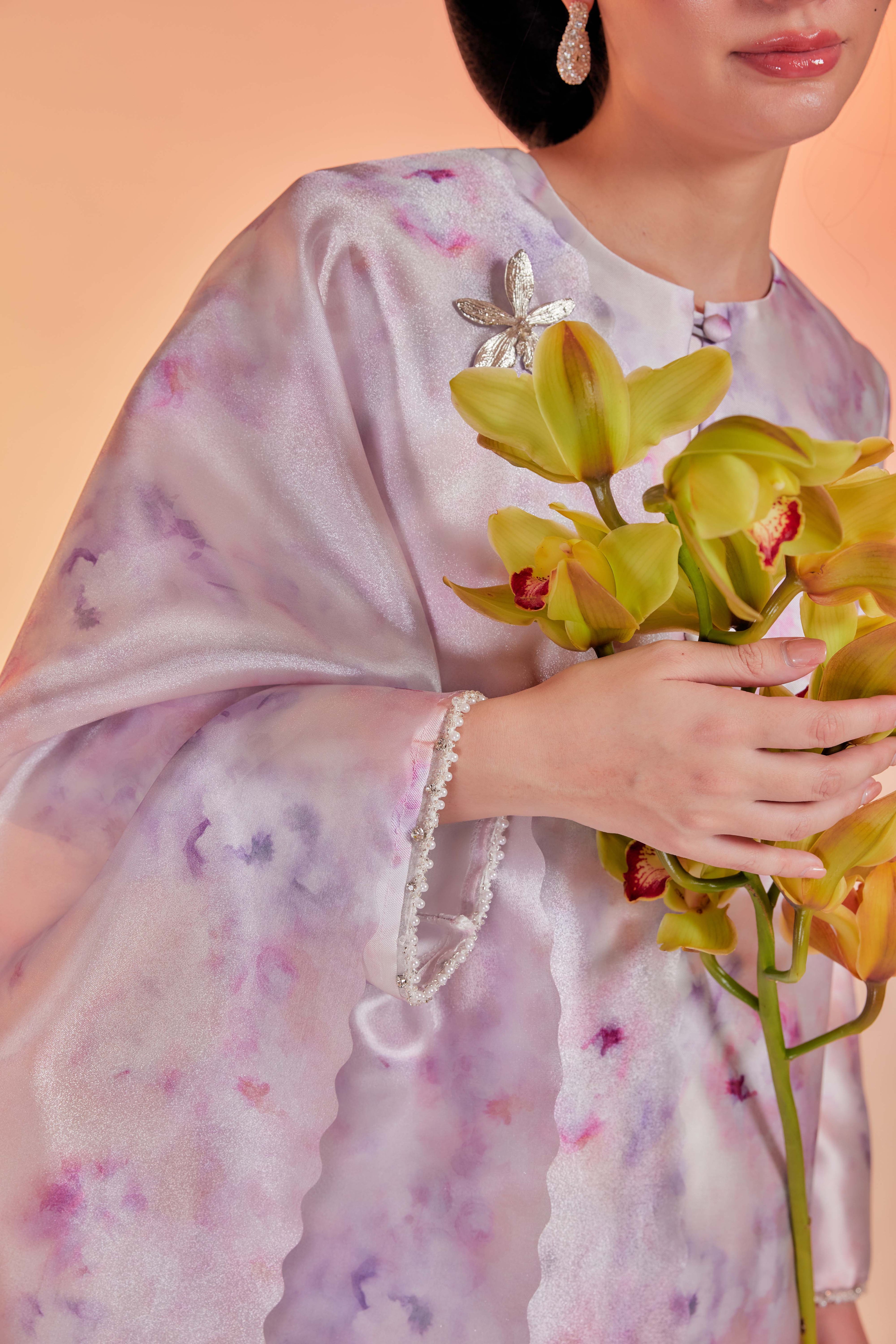 Vintage Lavender Breeze - Kebarung Dayang Senandung with Selendang